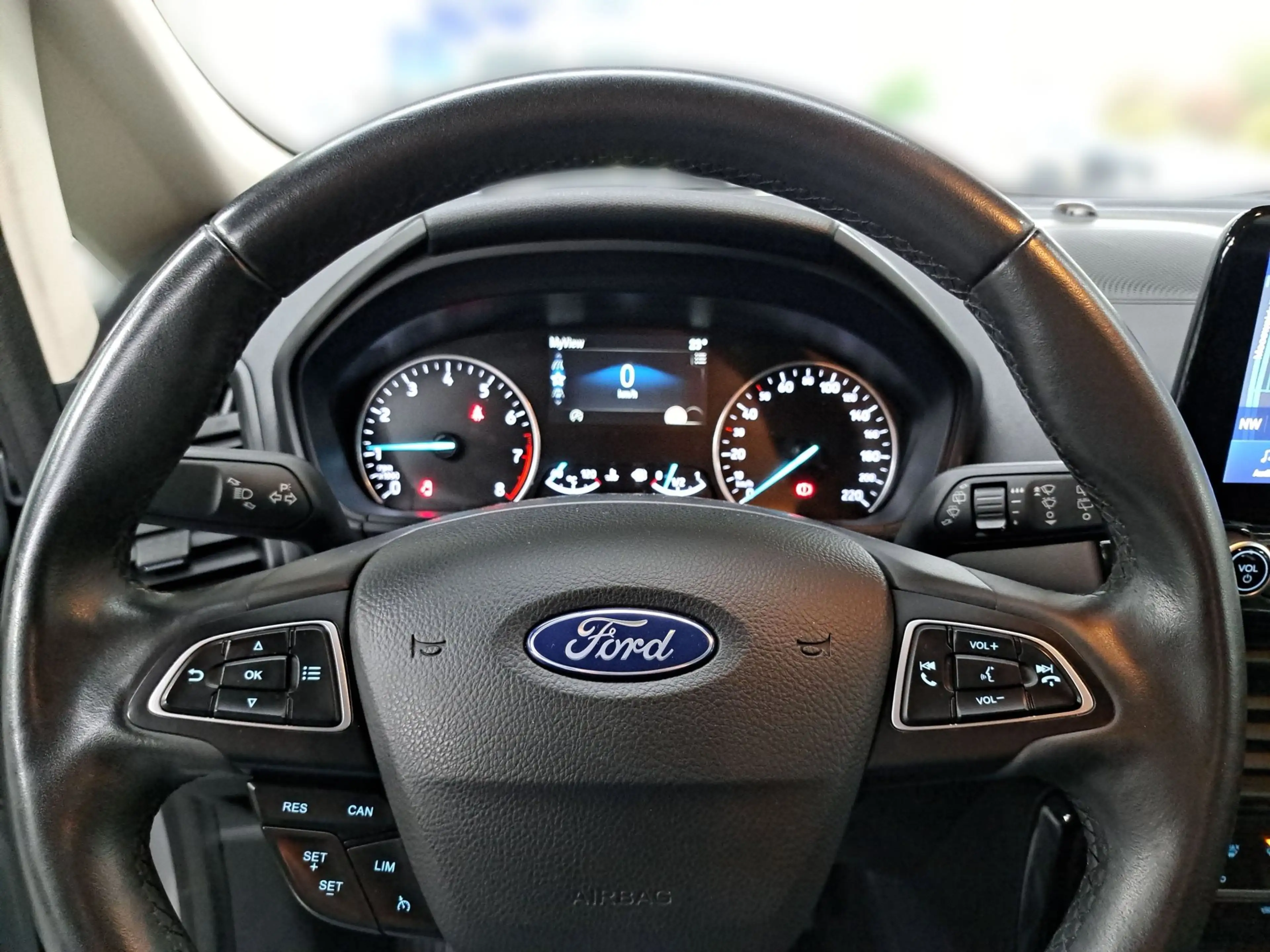 Ford EcoSport Active — photo 12