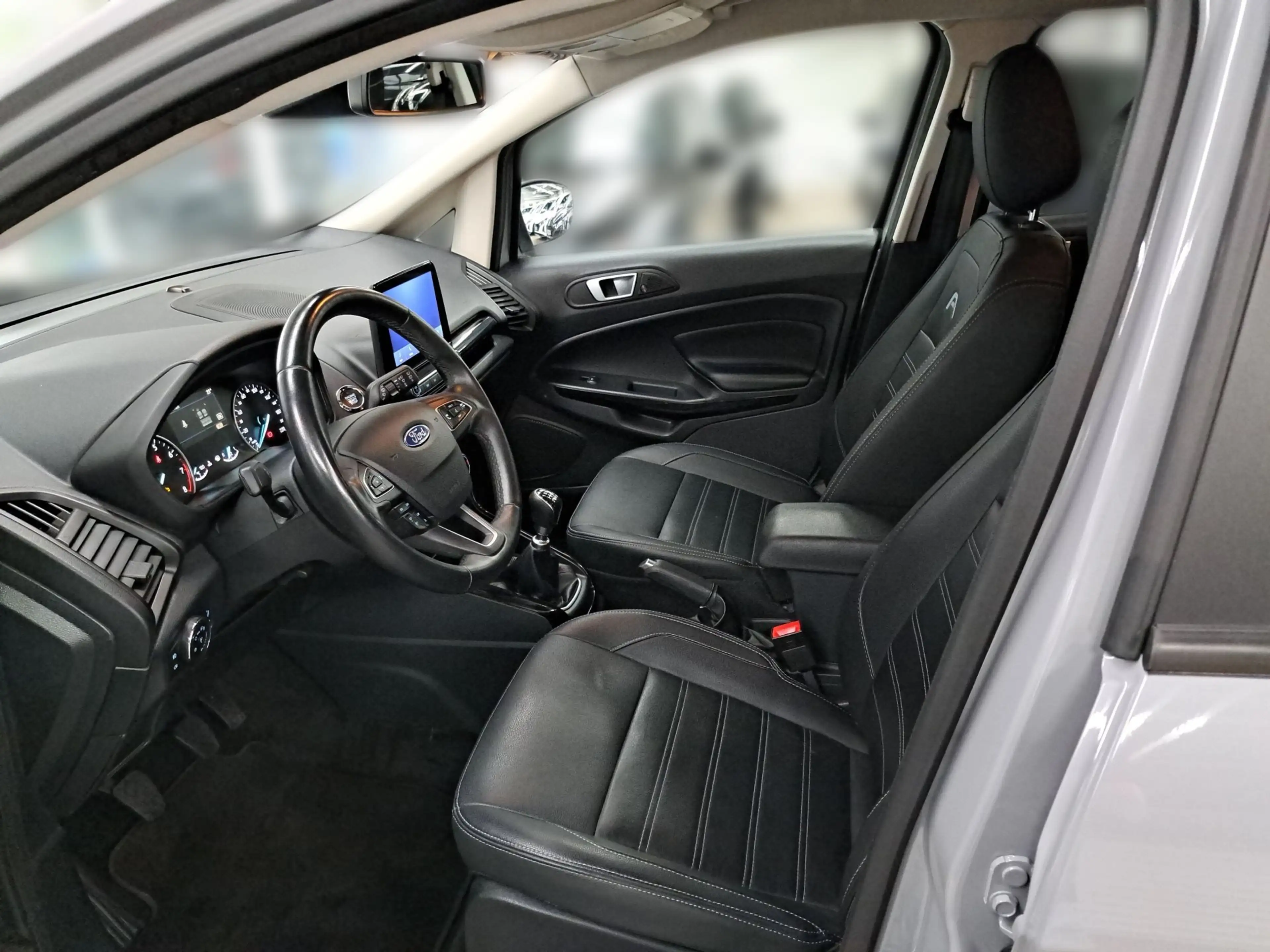 Ford EcoSport Active — photo 9