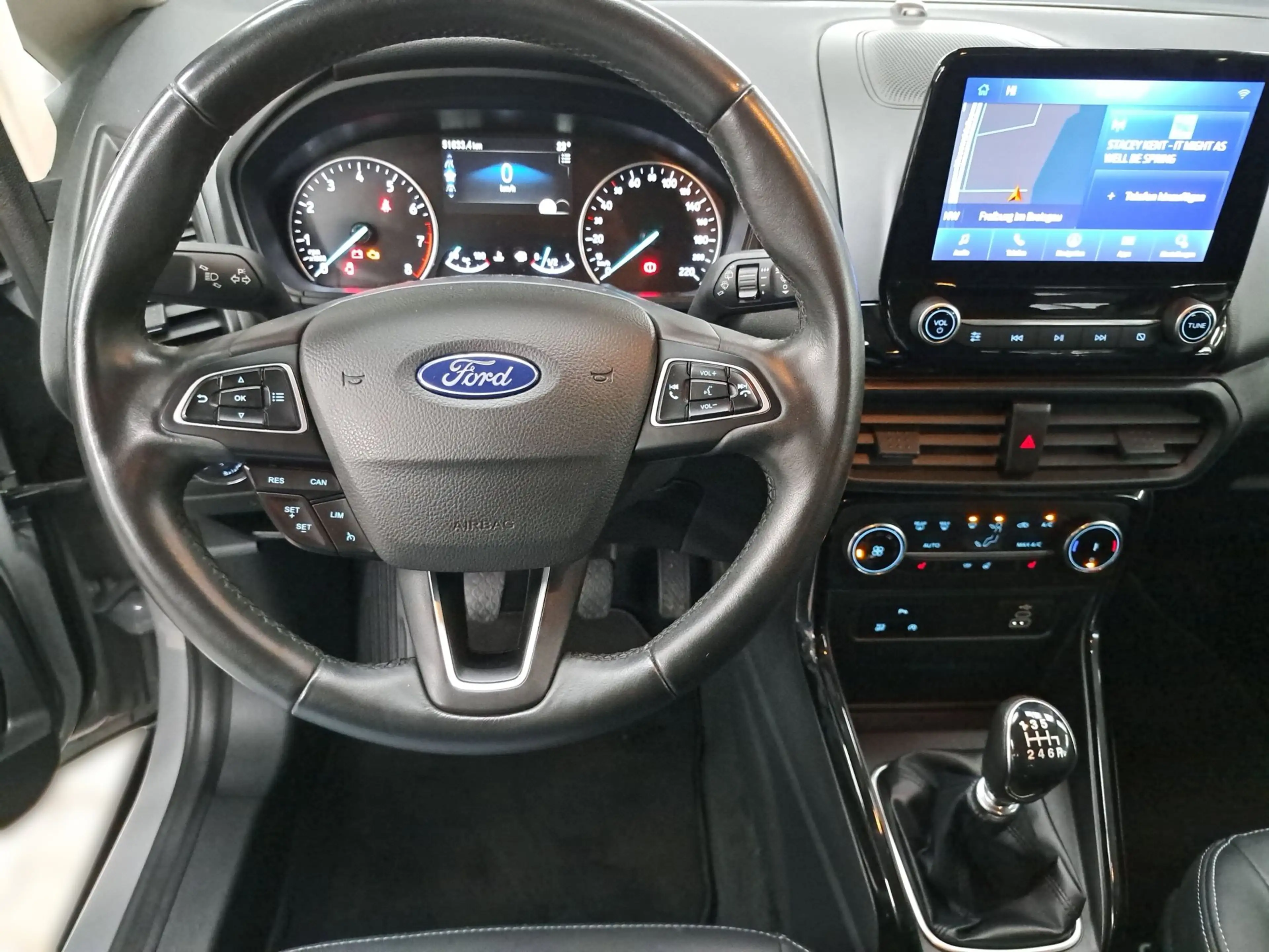 Ford EcoSport Active — photo 11