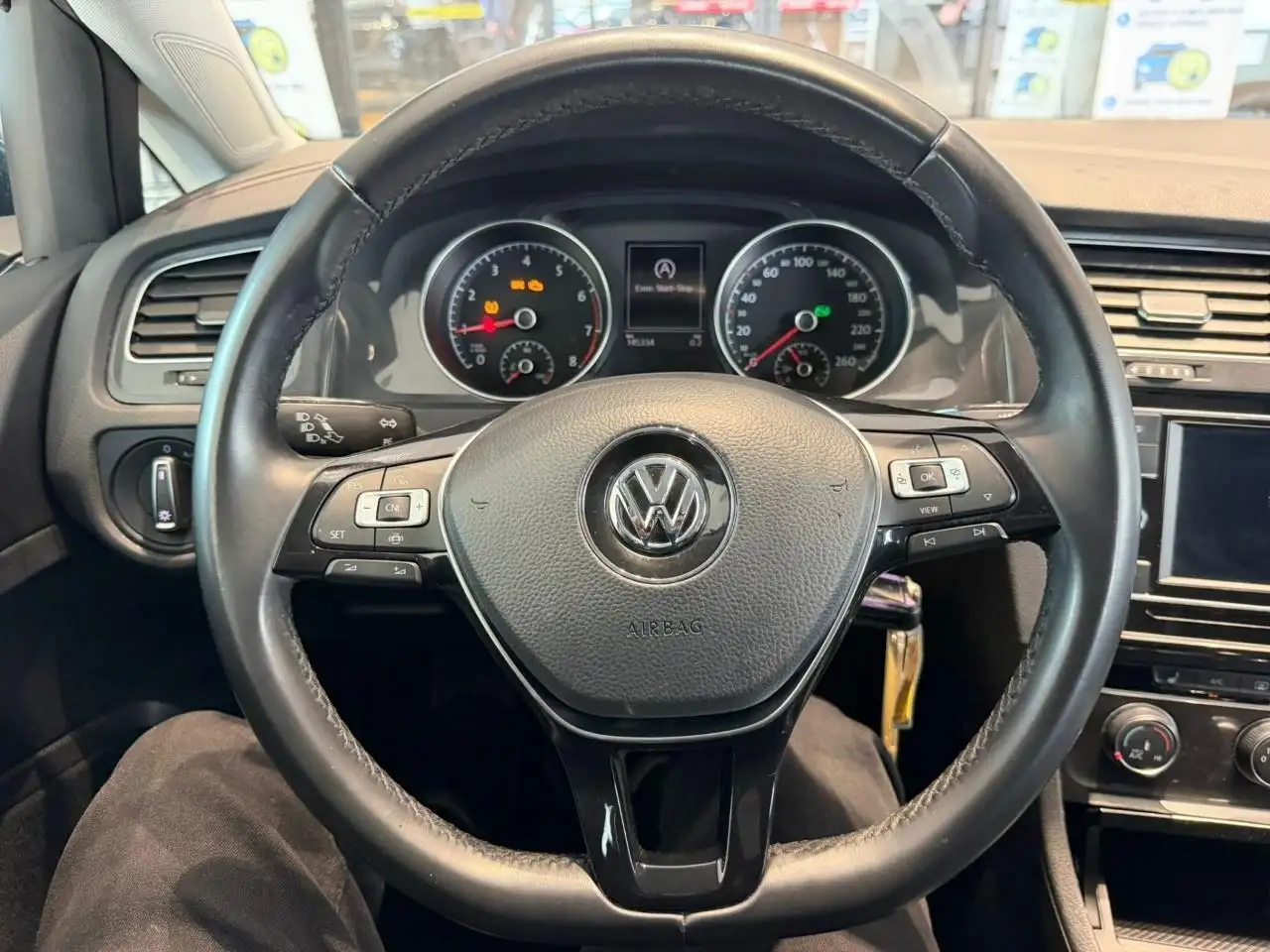 Volkswagen Golf снимка Volkswagen Golf