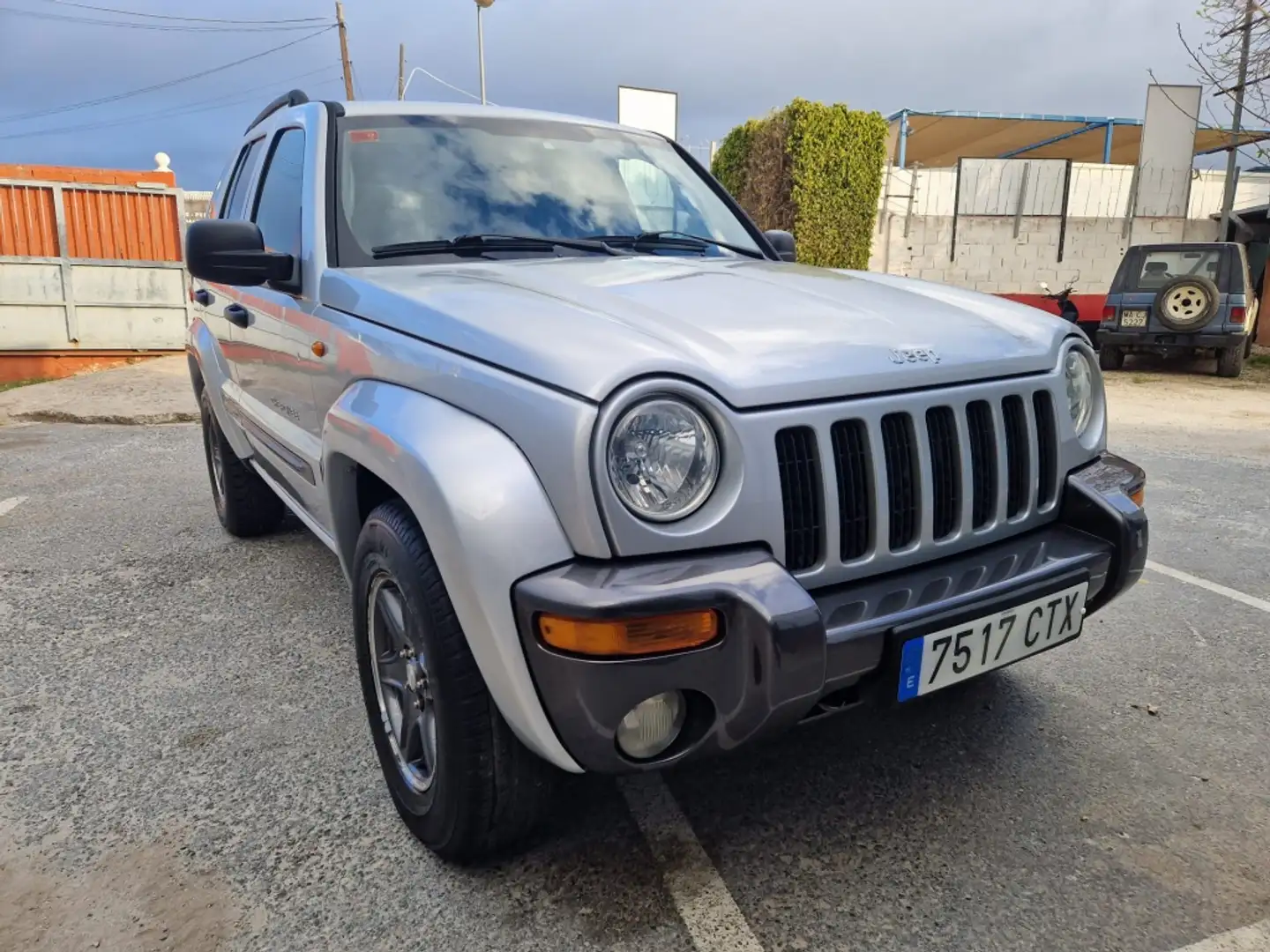 Jeep Cherokee 2.5CRD Extreme Sport Silver - 1
