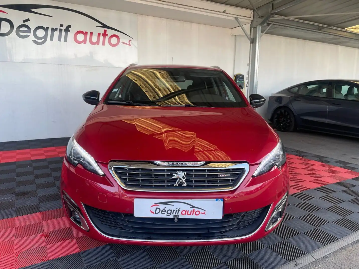 Peugeot 308 1.2 PureTech 130ch SetS BVM6 GT Line Rouge - 2