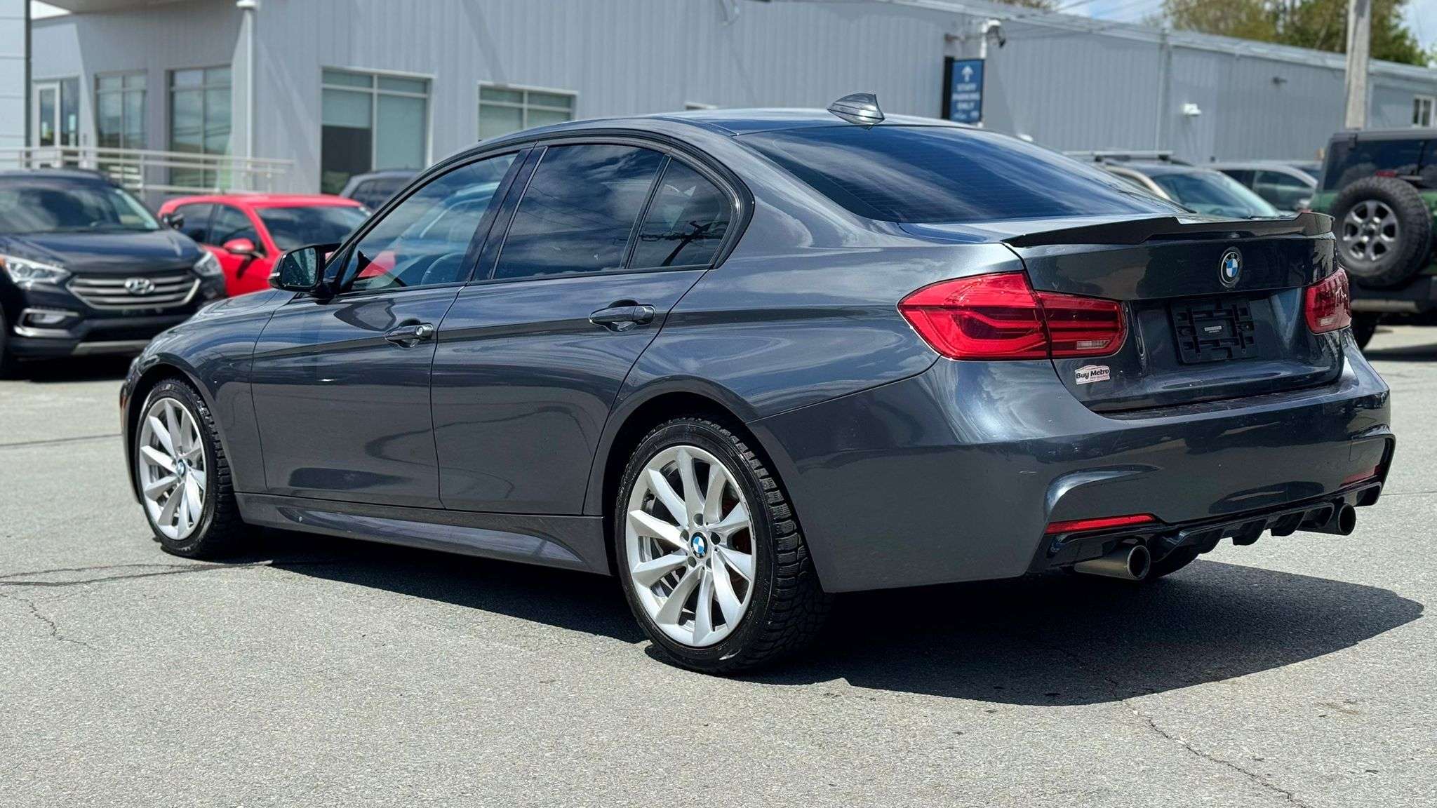 2016 BMW 3 Series 340i xDrive Sedan 3,000 cc 6 cyl thumb 8