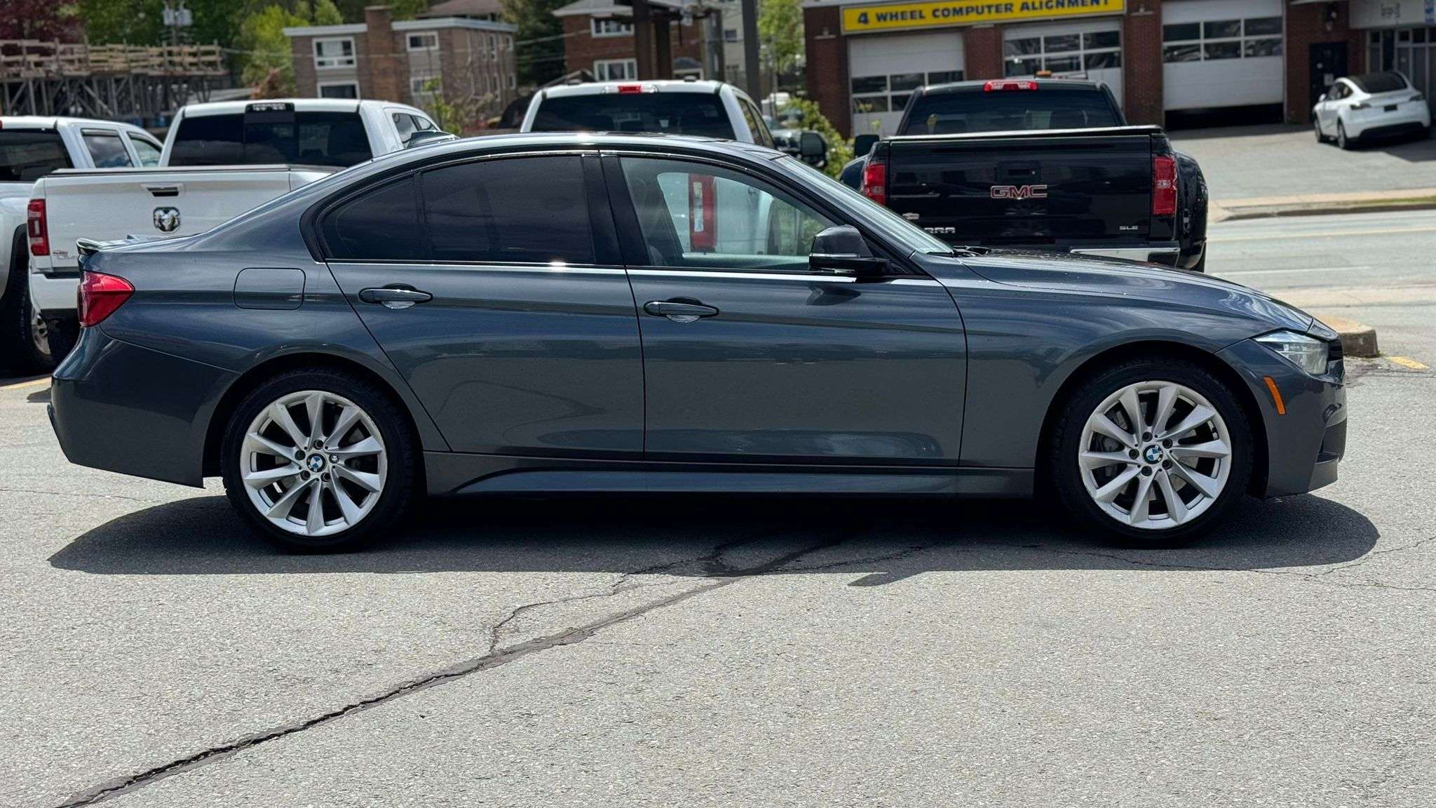 2016 BMW 3 Series 340i xDrive Sedan 3,000 cc 6 cyl alt 5