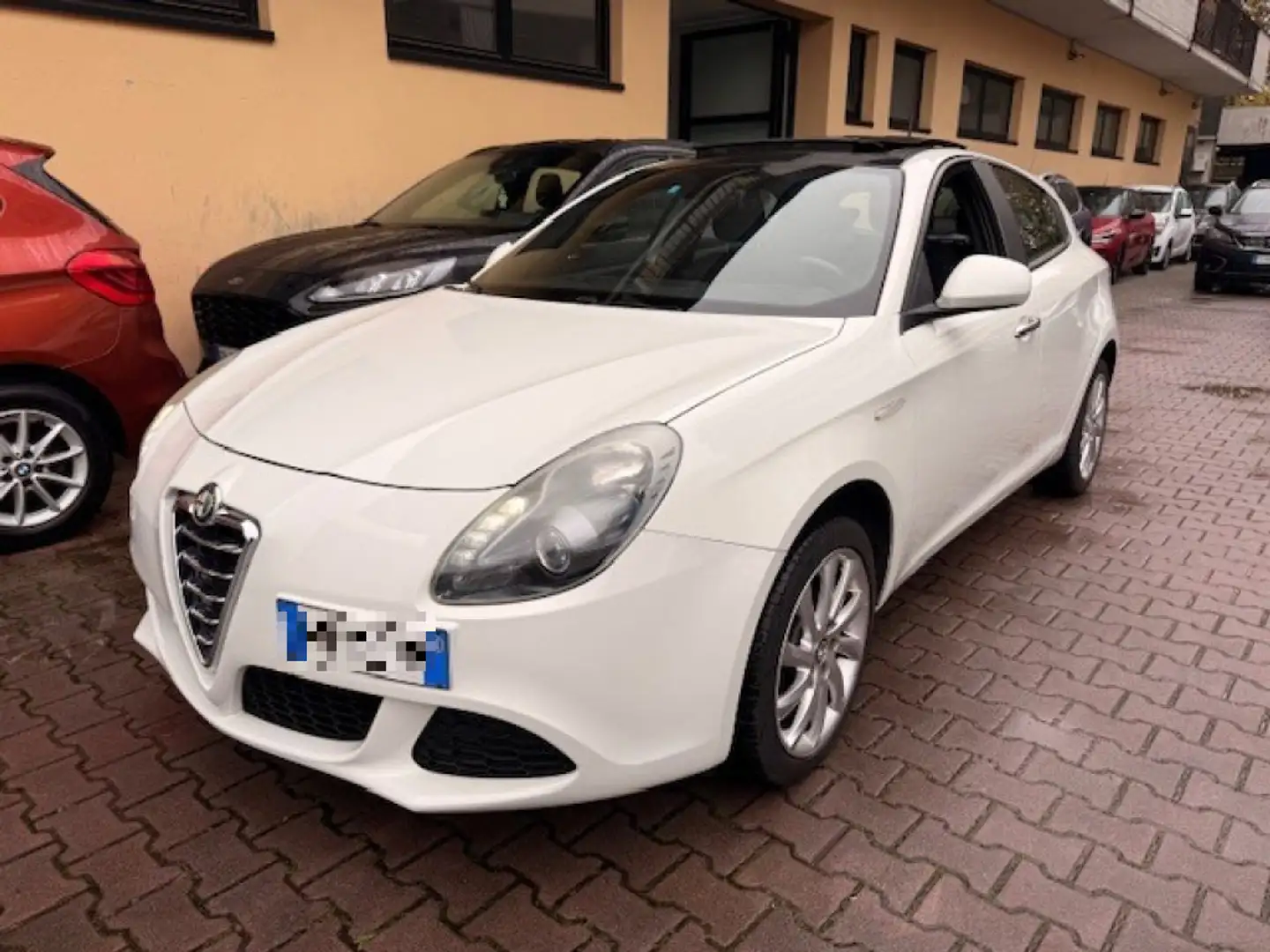 Alfa Romeo Giulietta 1.4 Turbo 105 CV Progression TETTUCCIO APRIBILE Blanc - 1