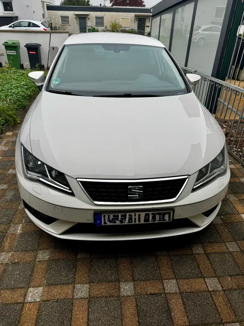 SEAT Leon Leon 5-Türer 1.5 TSI OPF Style Weiß - 2