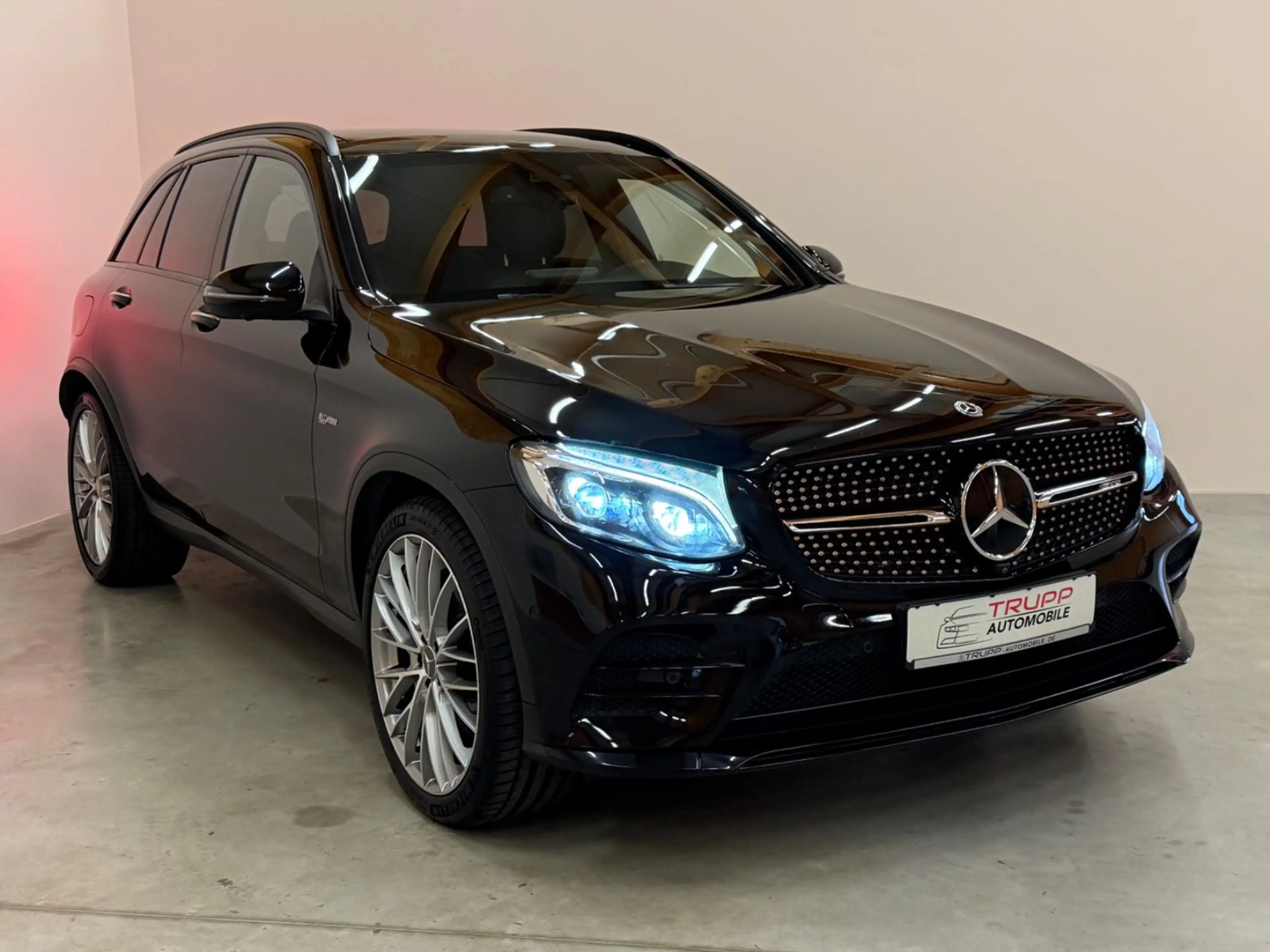 Mercedes-Benz GLC 43 AMG 4M/PERFORMANCE-AGA/BURMESTER/360°/PAN — photo 7