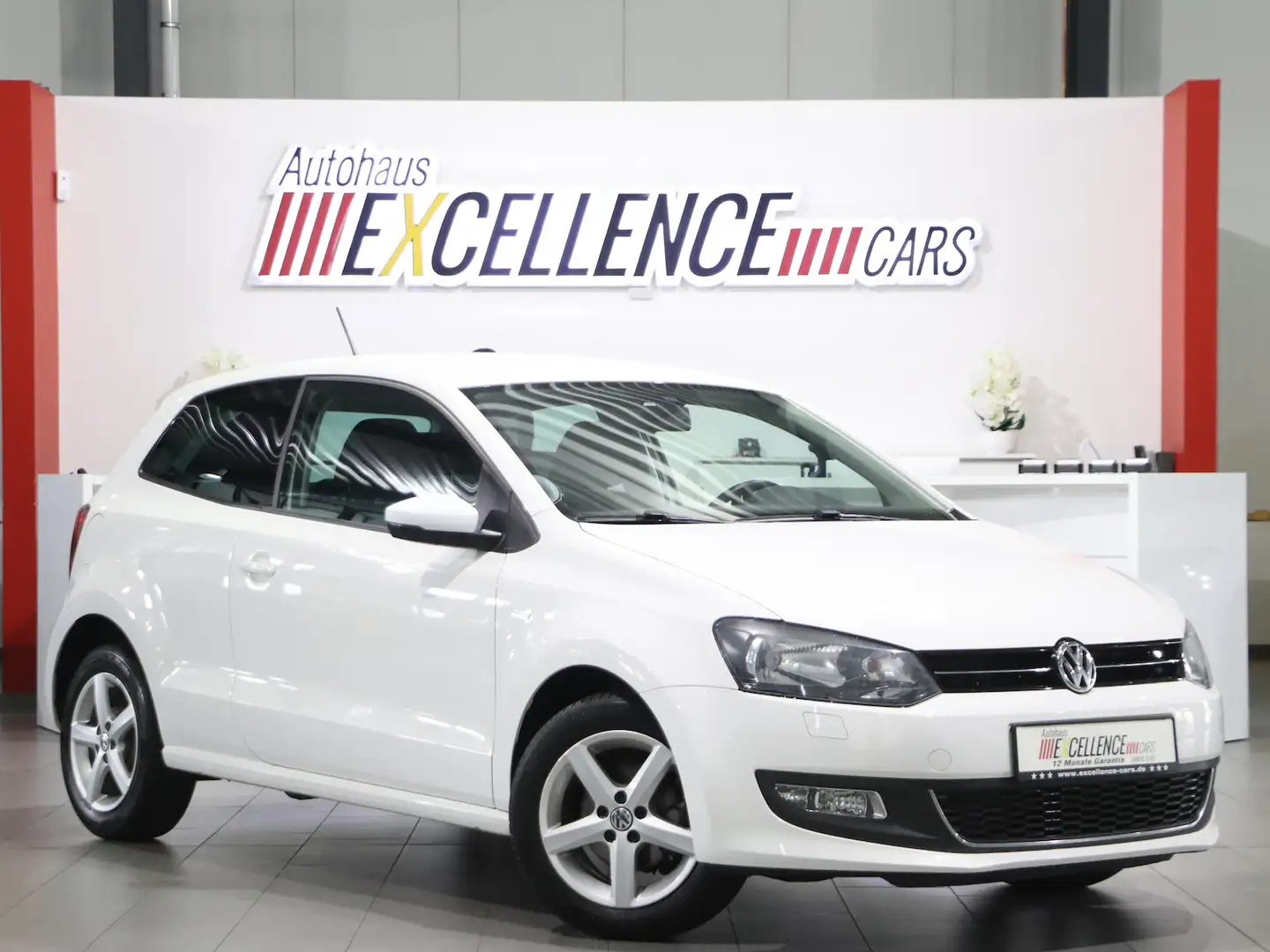 Volkswagen Polo 1.2 LIFE WHITE / KLIMAAUTOMATIK / ALLWETTER Wit - 1