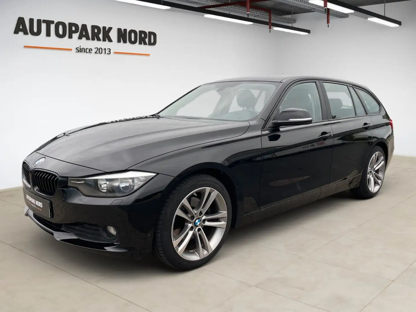 BMW 320 d Touring/AHK/SHZ/PDC/KLIMAAUT./ALU 18" Negro - 1