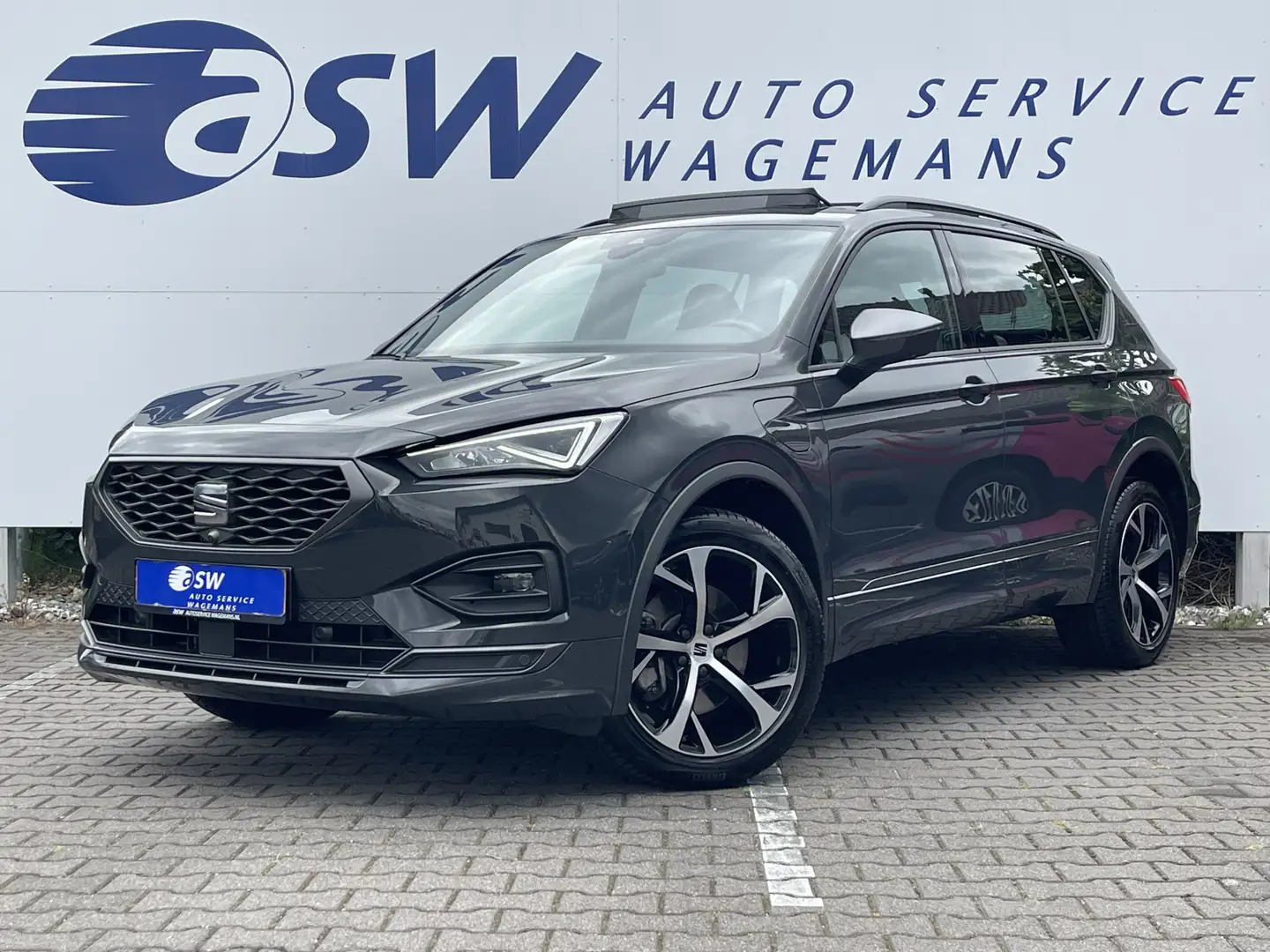 SEAT Tarraco 1.4 TSI e-Hybrid PHEV FR Business Intense | Pano | Grijs - 1