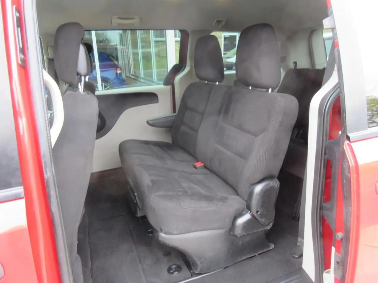 Dodge Grand Caravan снимка Dodge Grand Caravan