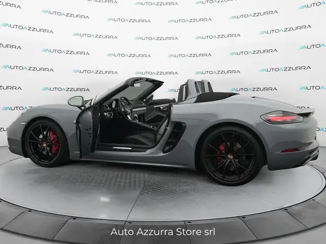 Porsche Boxster view 7