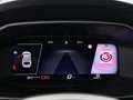 SEAT Leon ST 2.0 TDI FR Aut LED STANDHZG AHK RADAR NAV Silber - thumbnail 20