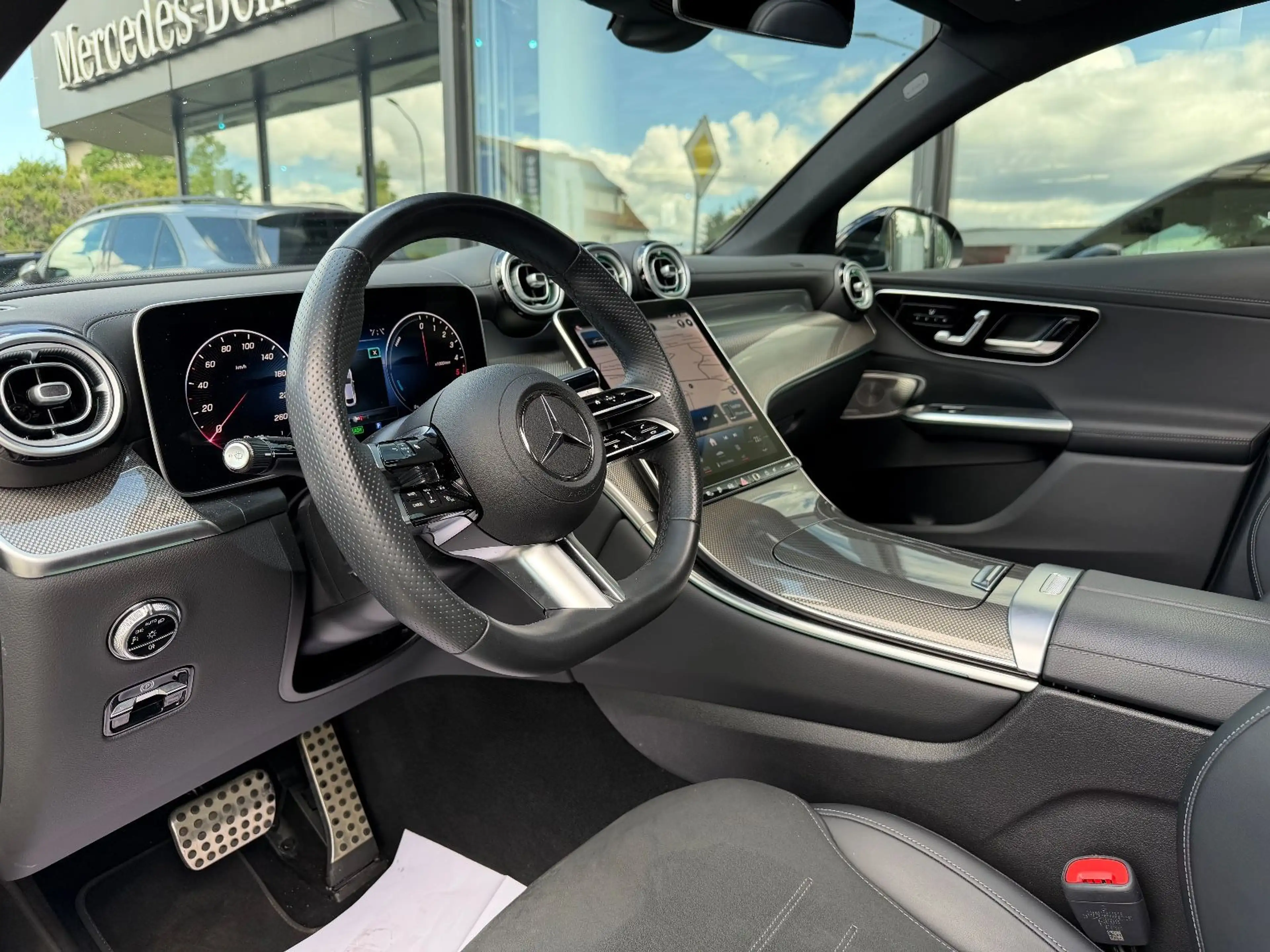 Mercedes-Benz GLC 300 de 4M Coupe AMG Night AHK Pano Digi BUR — photo 8