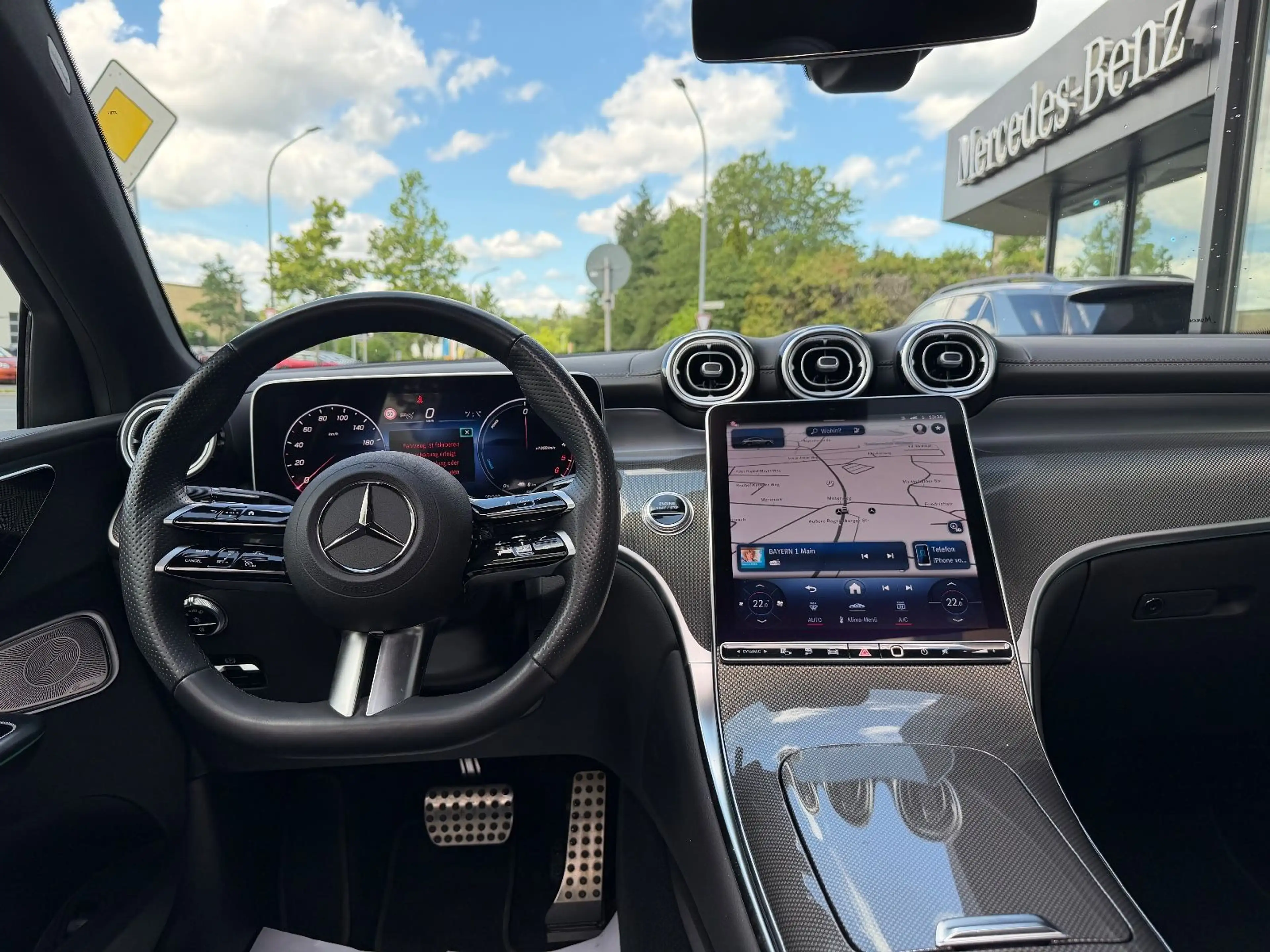 Mercedes-Benz GLC 300 de 4M Coupe AMG Night AHK Pano Digi BUR — photo 9