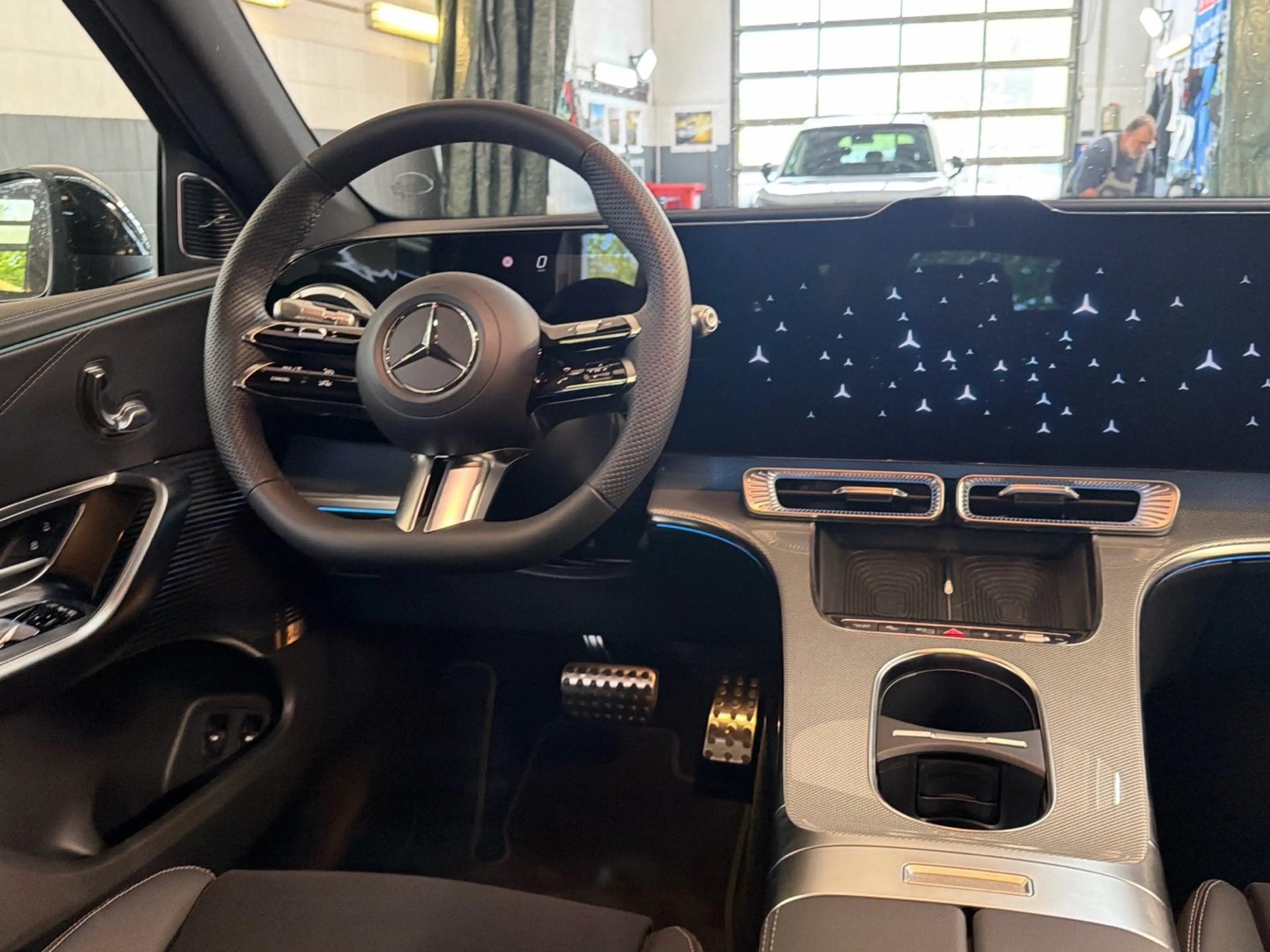 Mercedes-Benz GLC 400 4M AMG Hyperscreen Burmester Pano AHK — photo 9