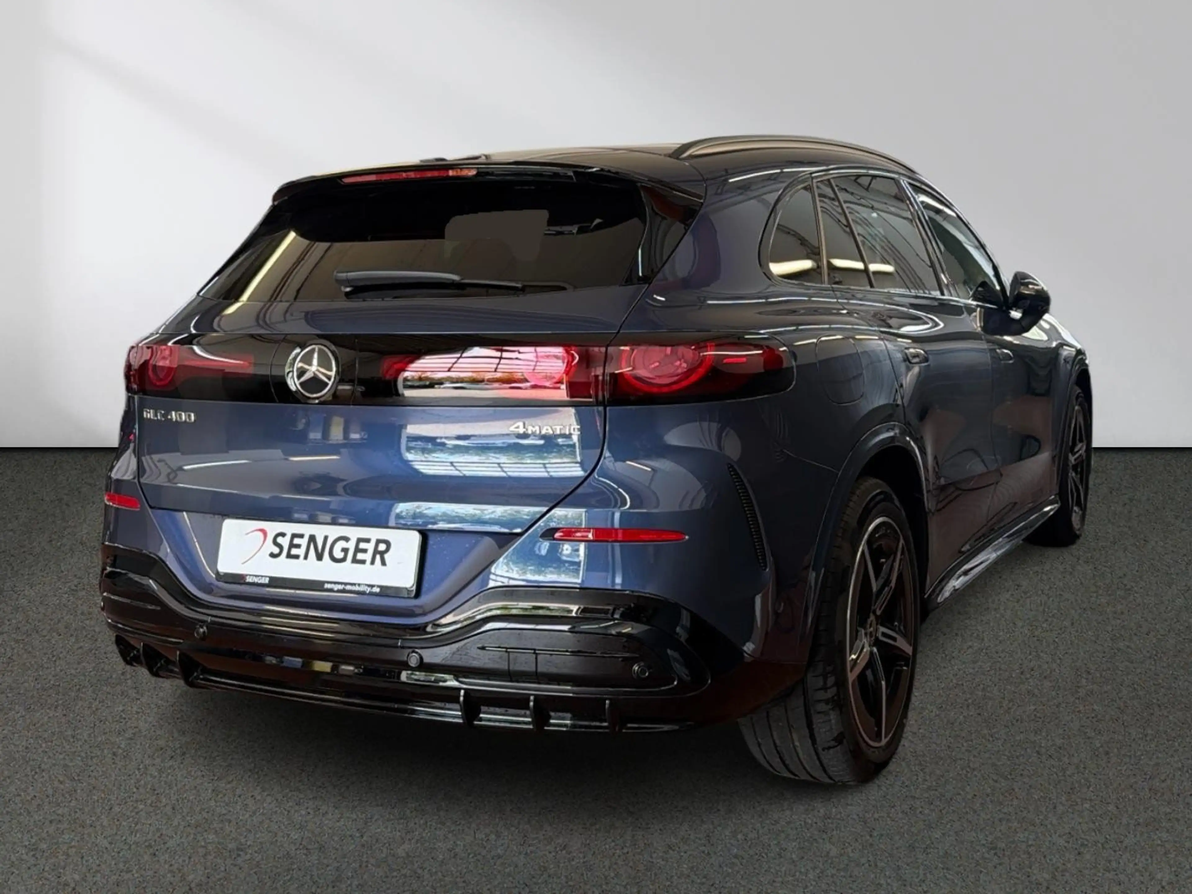 Mercedes-Benz GLC 400 4M AMG Hyperscreen Burmester Pano AHK — photo 4