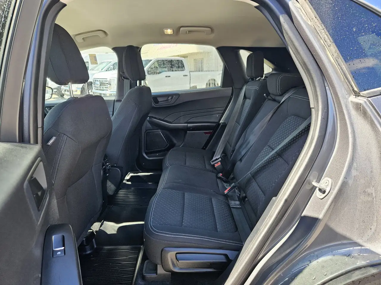 Ford Escape снимка Ford Escape