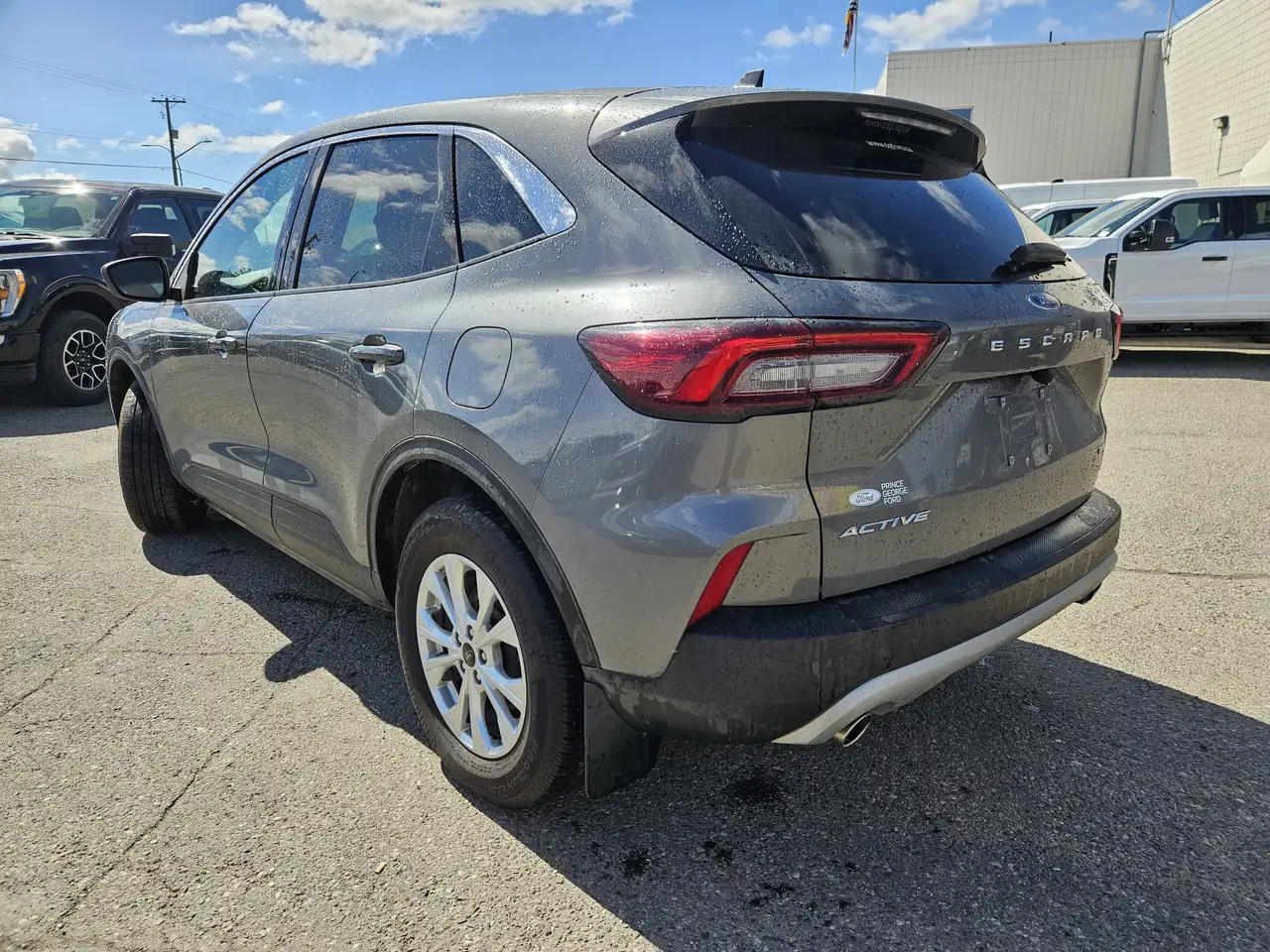 Ford Escape снимка Ford Escape