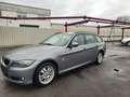 BMW 318 318d Grau - thumbnail 3