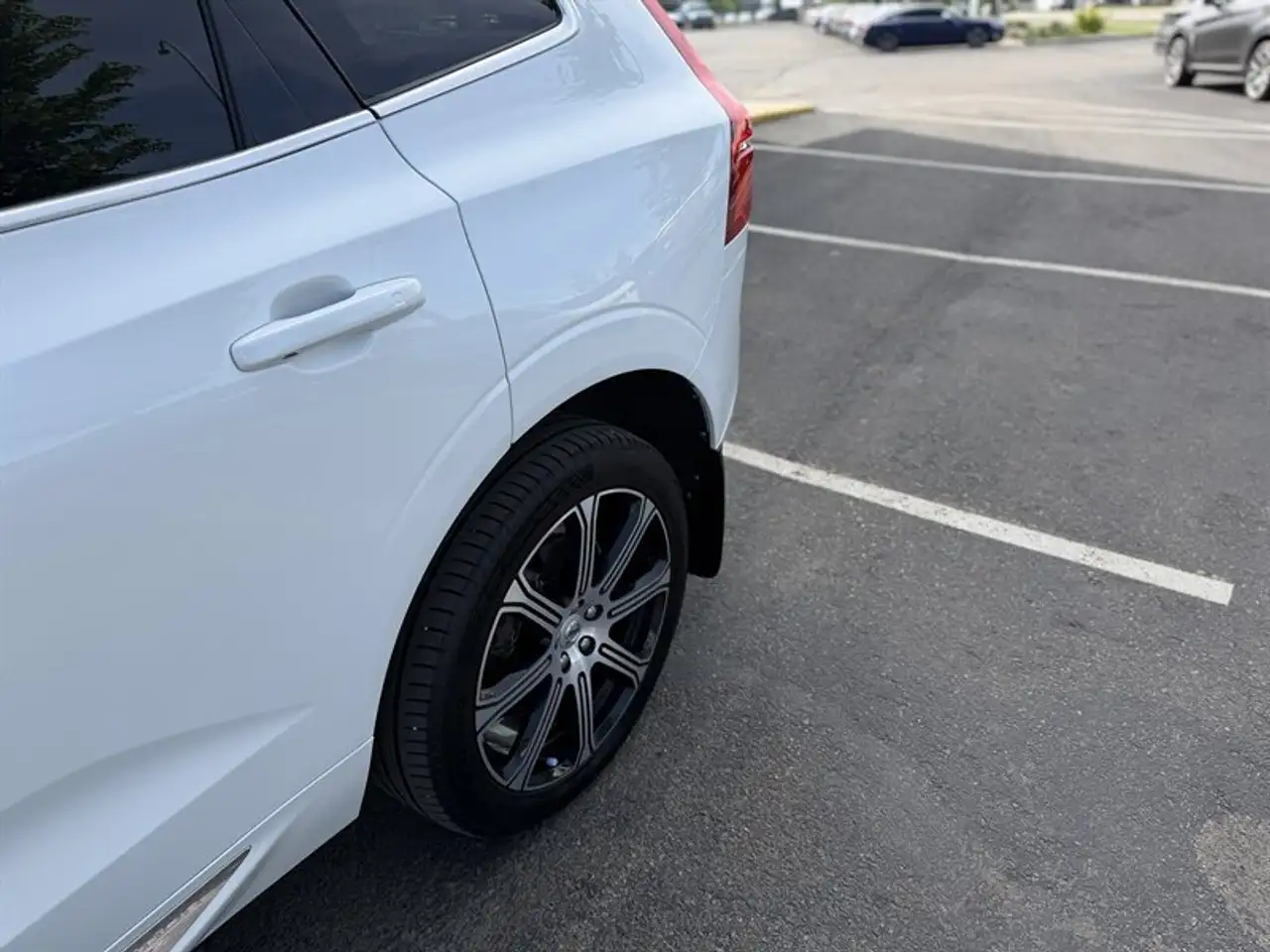 Volvo XC60 снимка Volvo XC60
