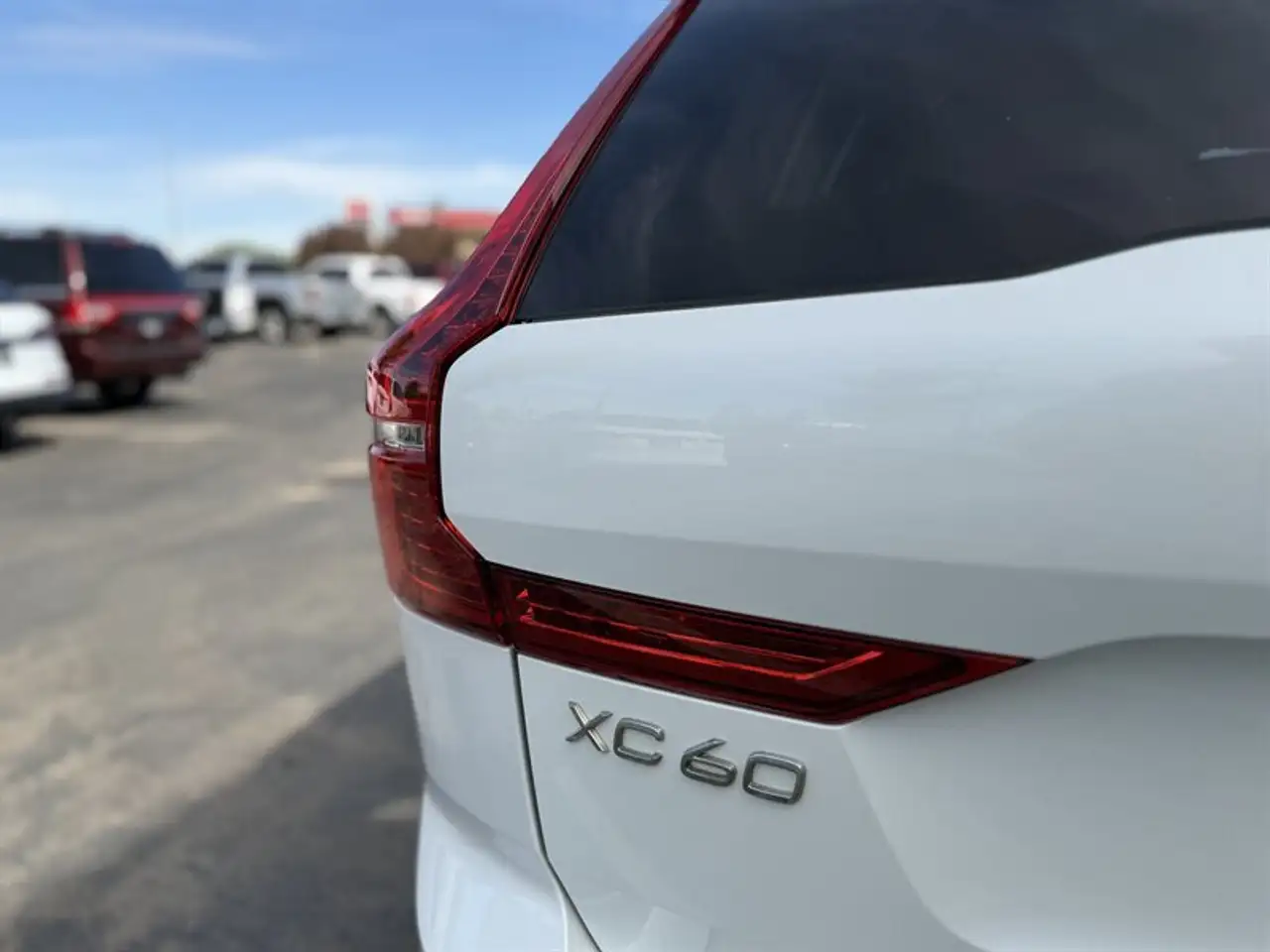 Volvo XC60 снимка Volvo XC60