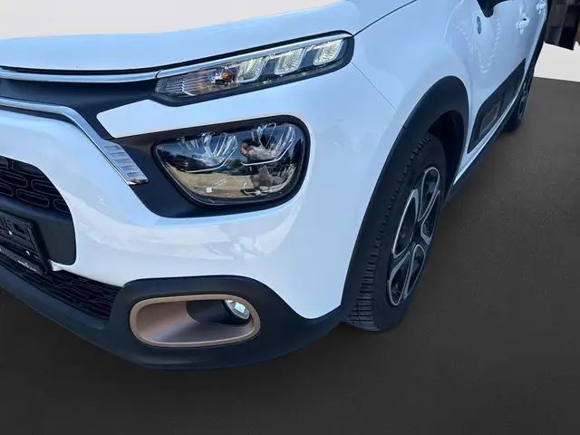 Citroen C3 view 11