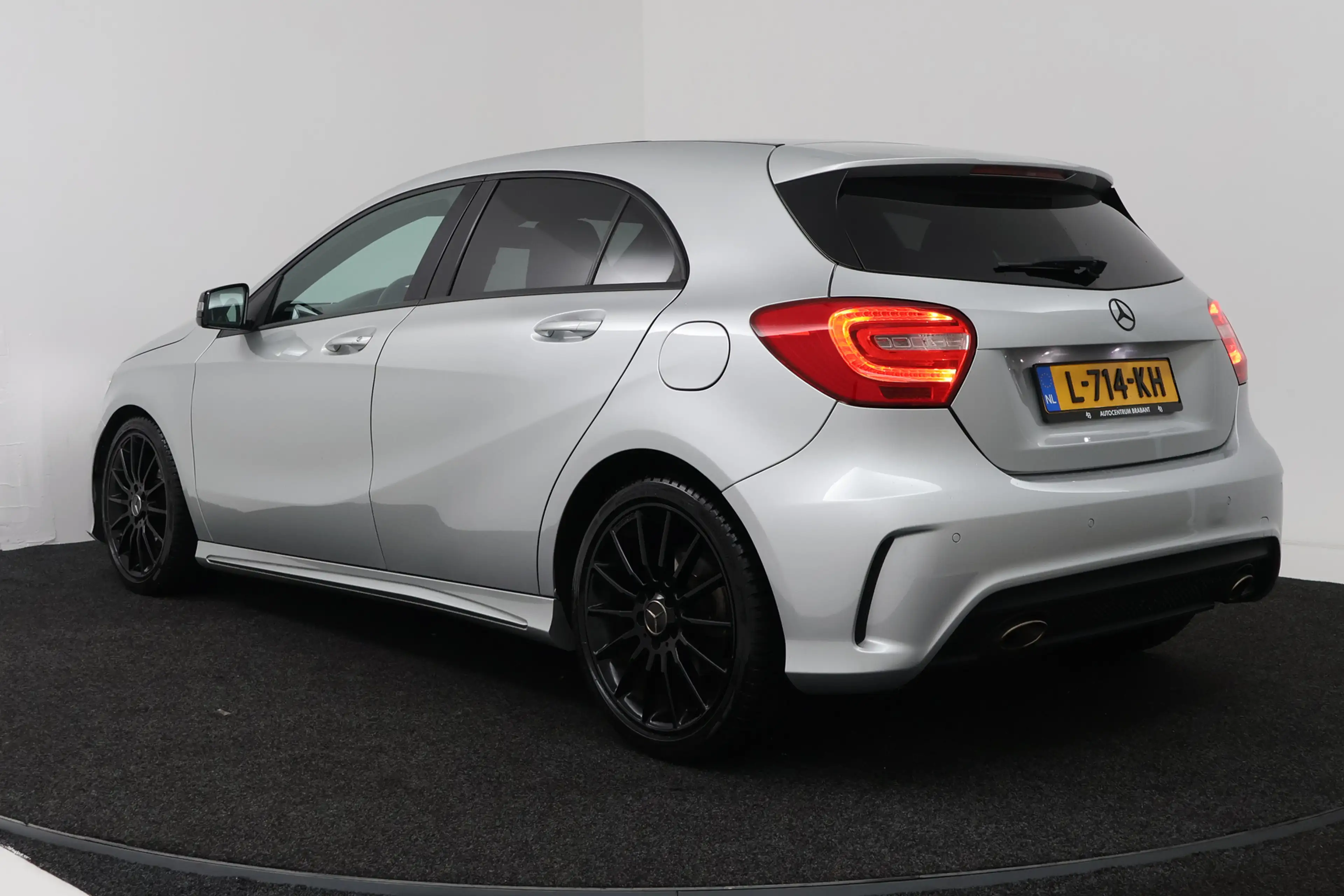 Mercedes-Benz A 180 Ambition (STOELVERWARMING, NAVIGATIE, PARKEERSENSO — photo 5
