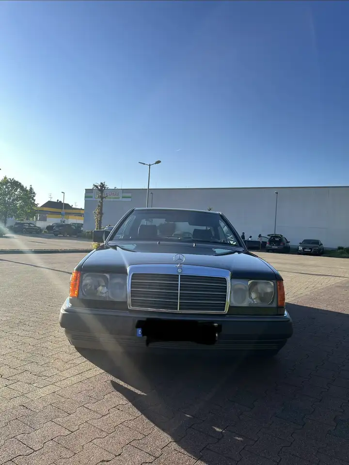 Mercedes-Benz CE 230, foto 1