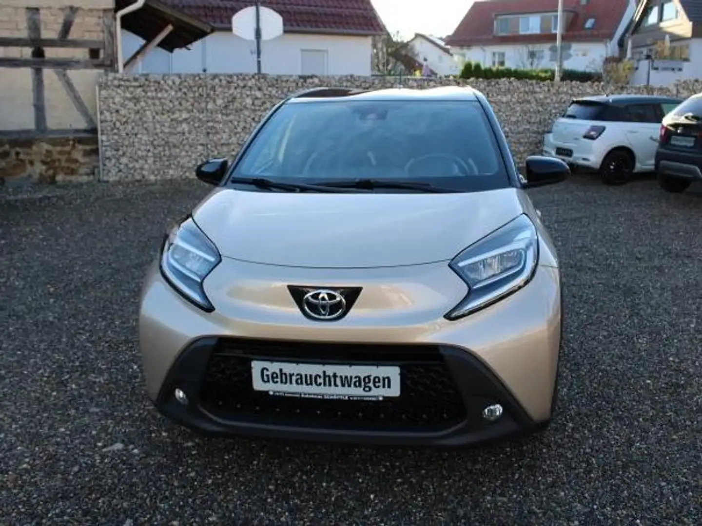 Toyota Aygo X Aygo X Play Beige - 2