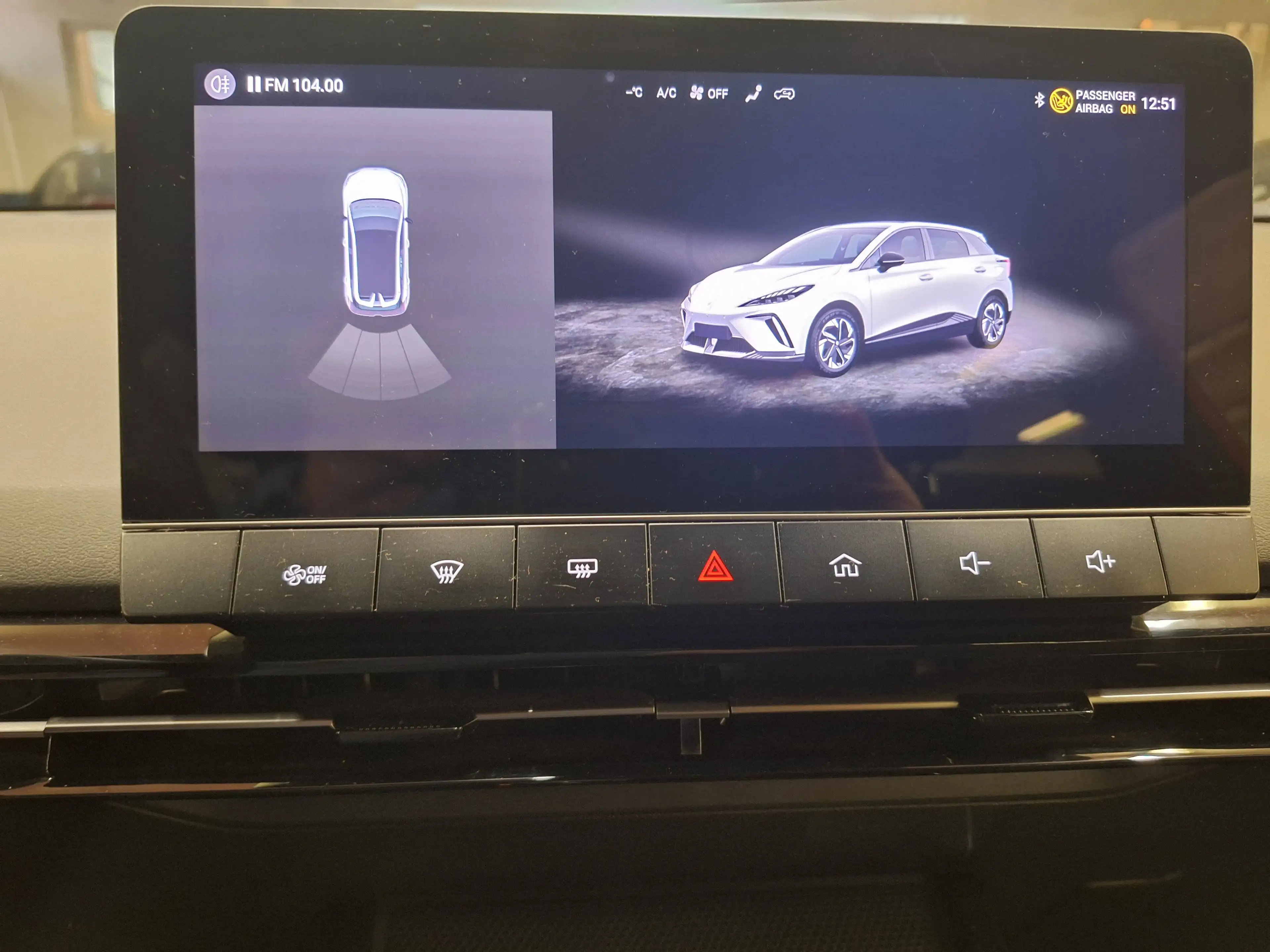 MG MG4 MG4 64 kWh Comfort Comfort — photo 12