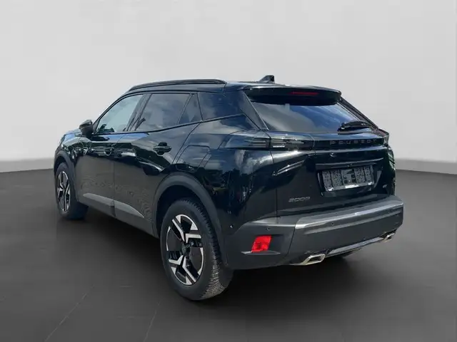 Peugeot 2008 view 3