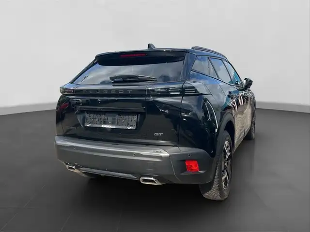 Peugeot 2008 view 5