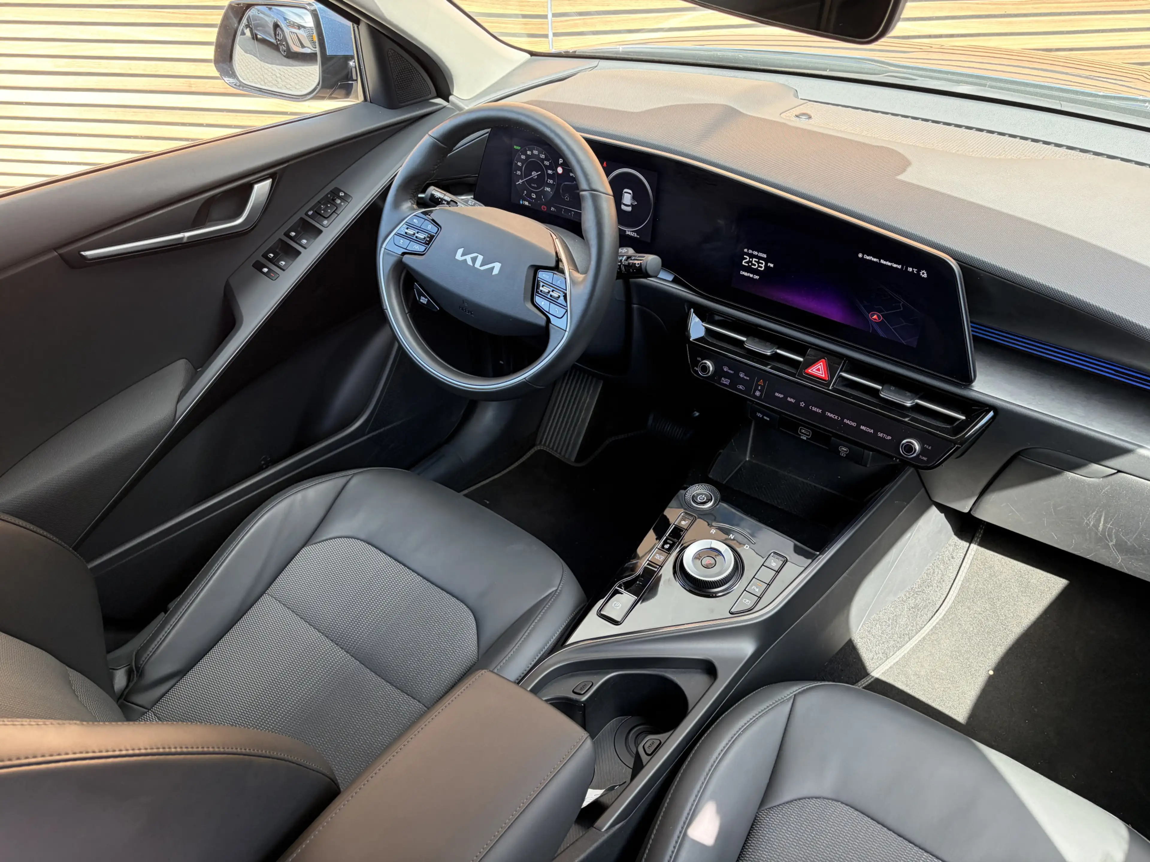 Kia e-Niro EV DynamicLine 64.8 kWh Cruise control adaptief / — photo 4