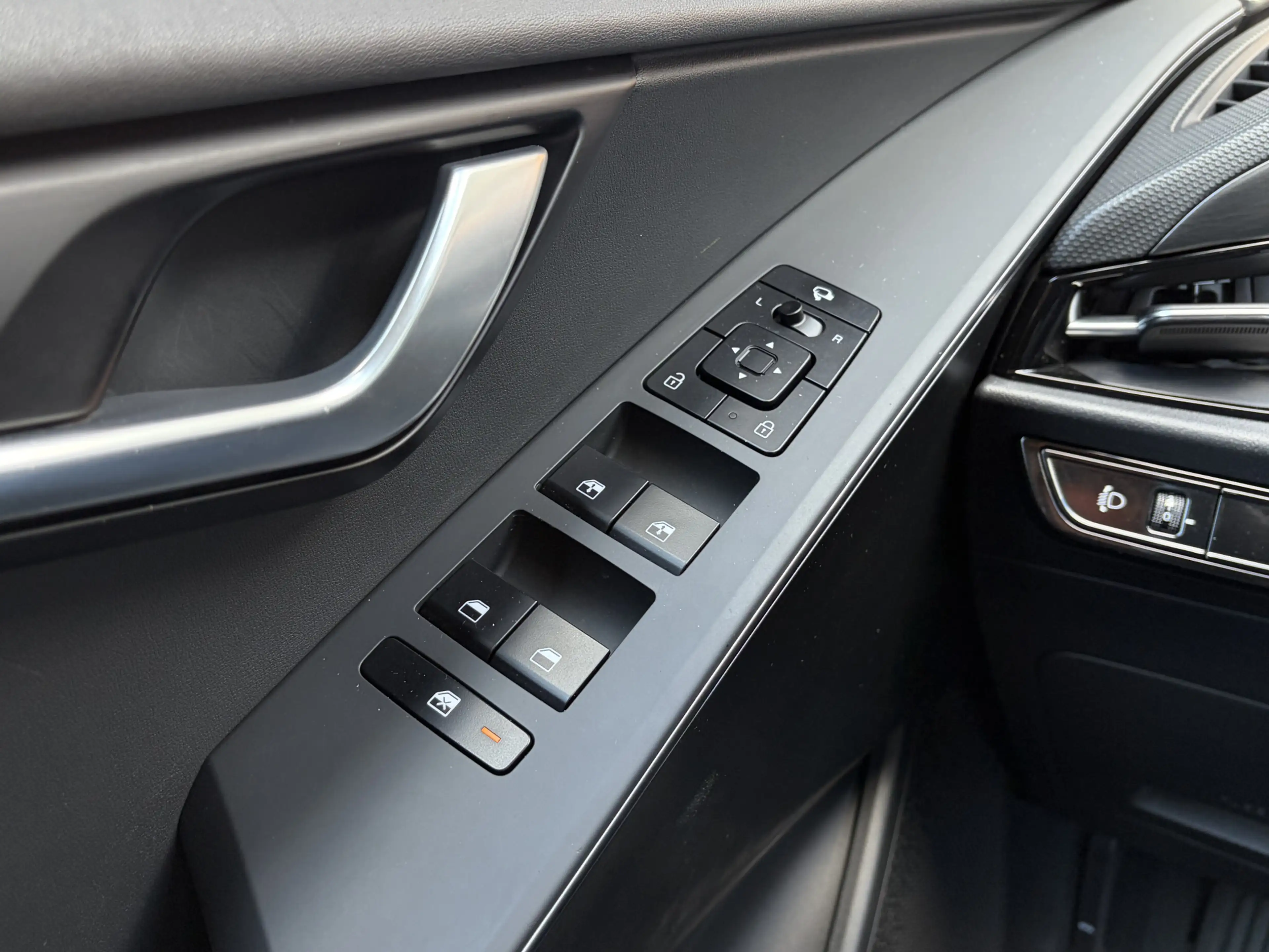 Kia e-Niro EV DynamicLine 64.8 kWh Cruise control adaptief / — photo 47