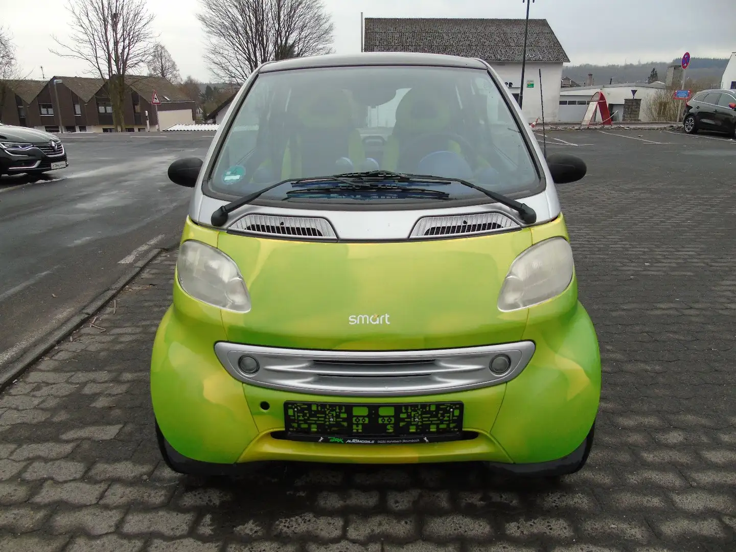 smart forTwo 40KW **KLIMA*VOLLAUTOMATIK*PANO** Grün - 2