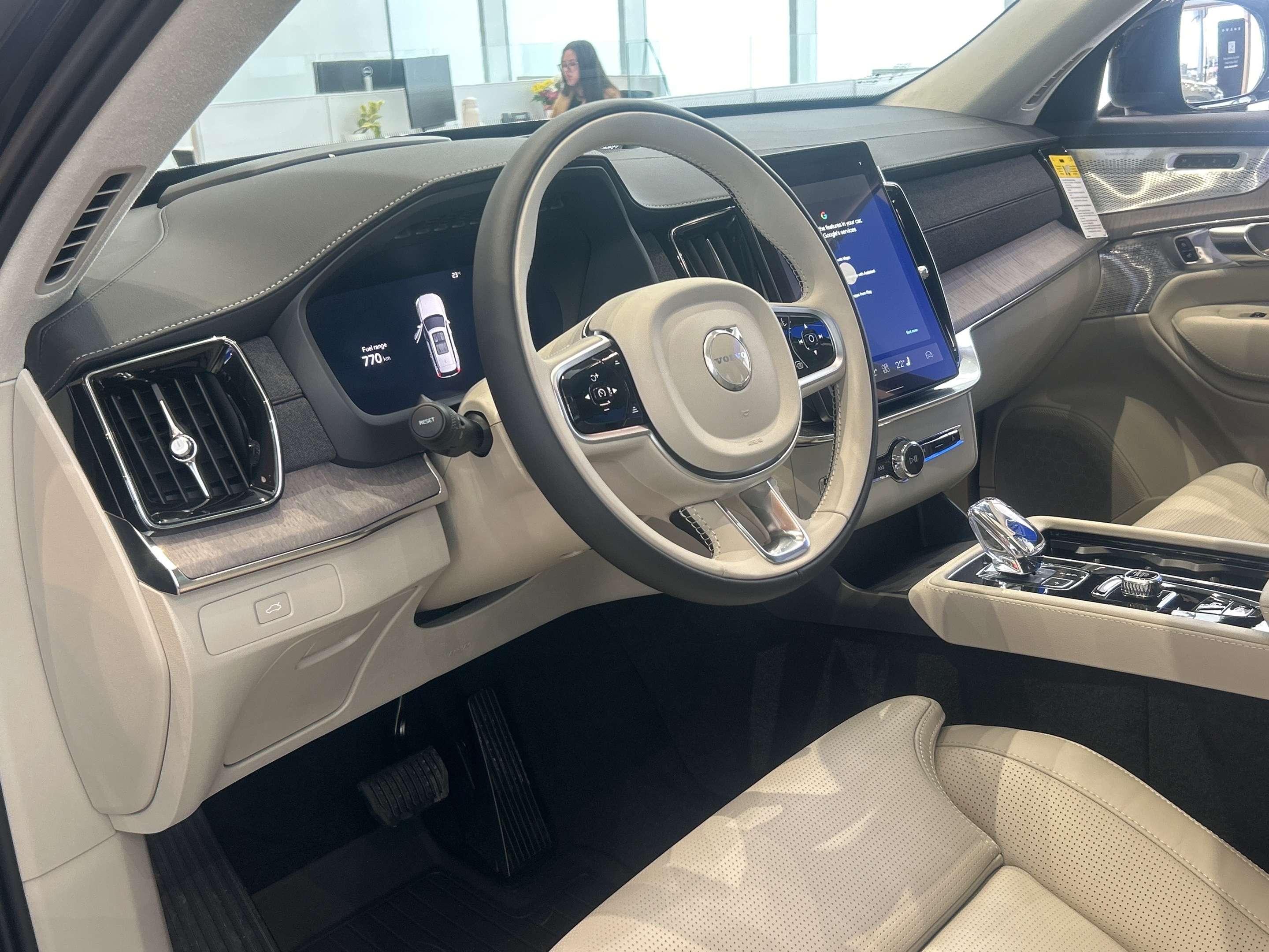 2026 Volvo XC90 B6 AWD Ultra Dark Theme 7-Seater thumb 10
