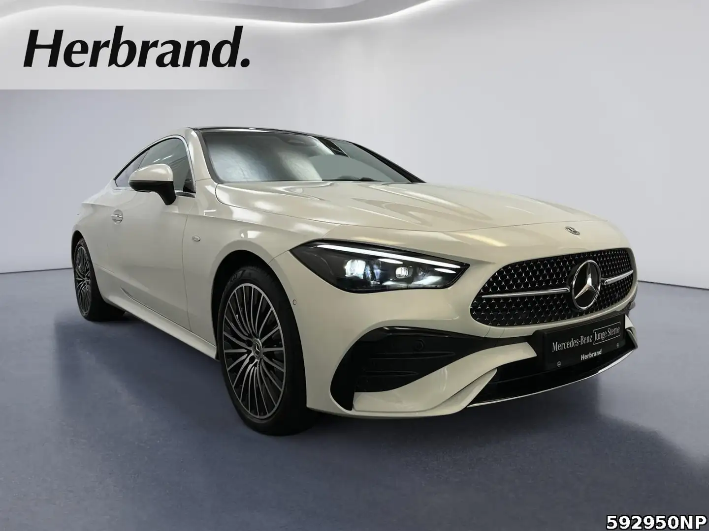 Mercedes-Benz CLE 300 e AMG Pano AHK DIGITAL LIGHT DISTRONIC. Weiß - 2