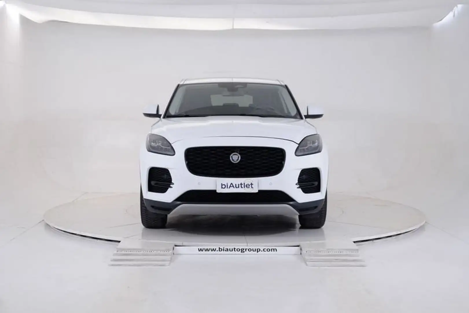 Jaguar E-Pace 2021 2.0d i4 mhev awd 163cv auto Bianco - 2