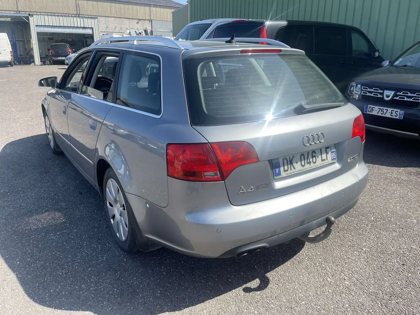Audi A4 Avant 2.0 TDI Ambiente - 1