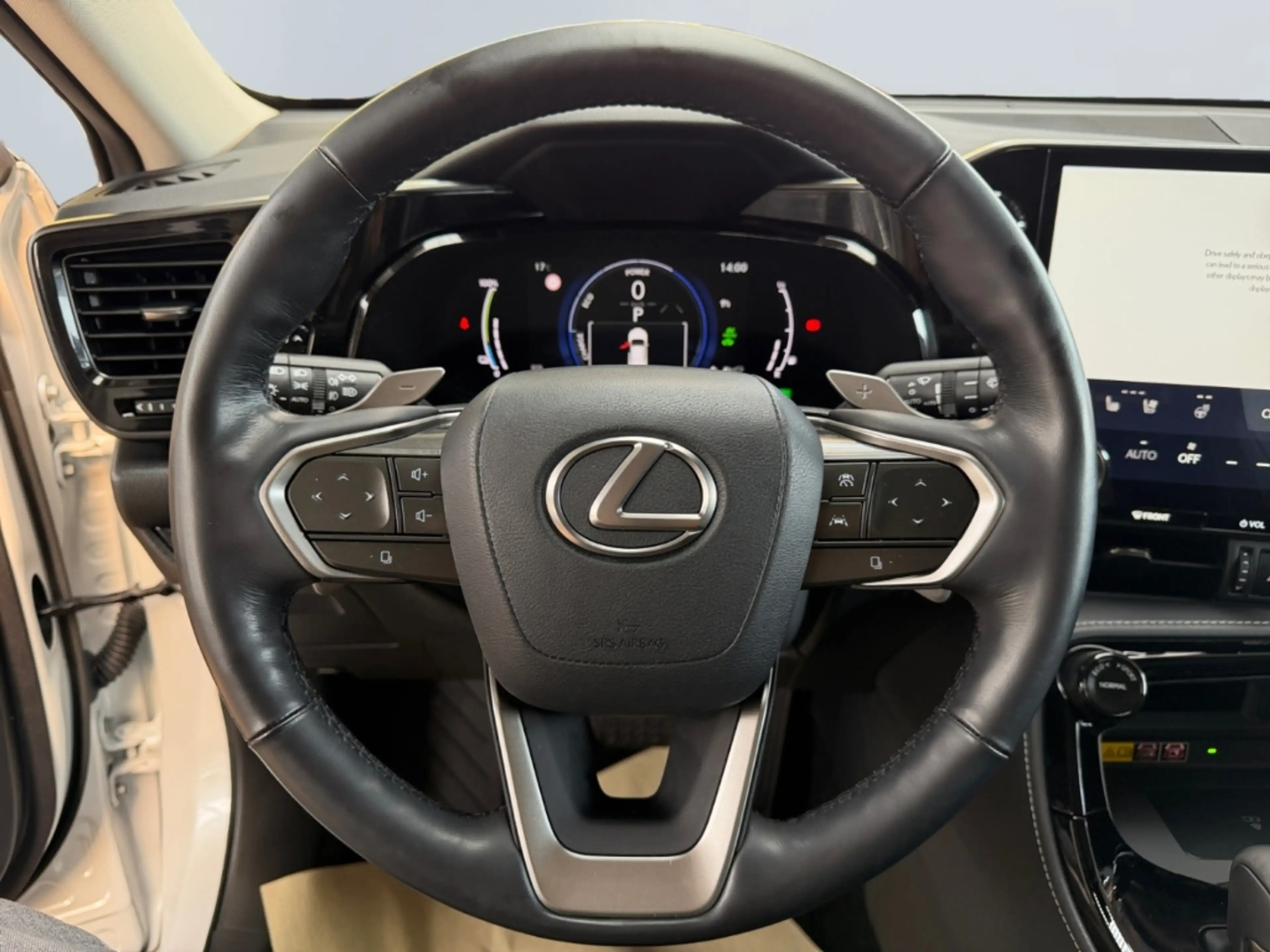 Lexus NX 450h+ Executive Line *360°*LED*4x4*PDC v.&h.* — photo 12