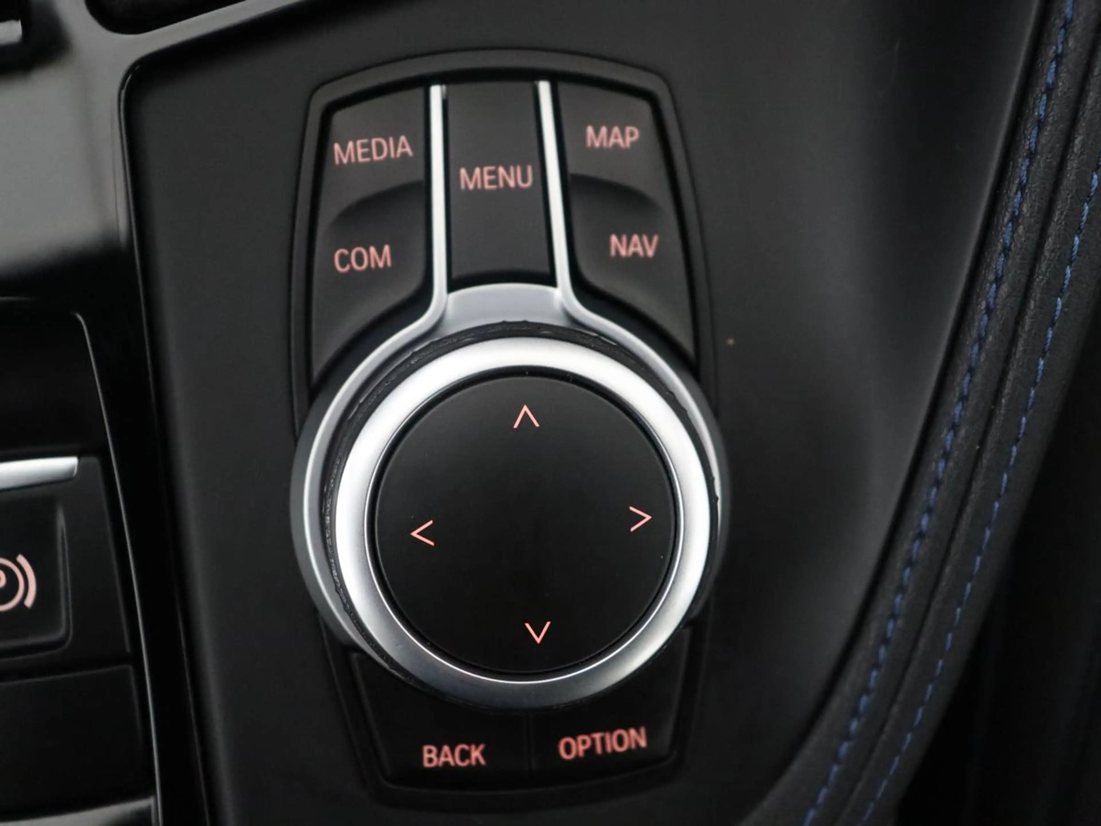 BMW X2 xDrive25e High Executive | Pano-Dak | Stoelverwarm — photo 33
