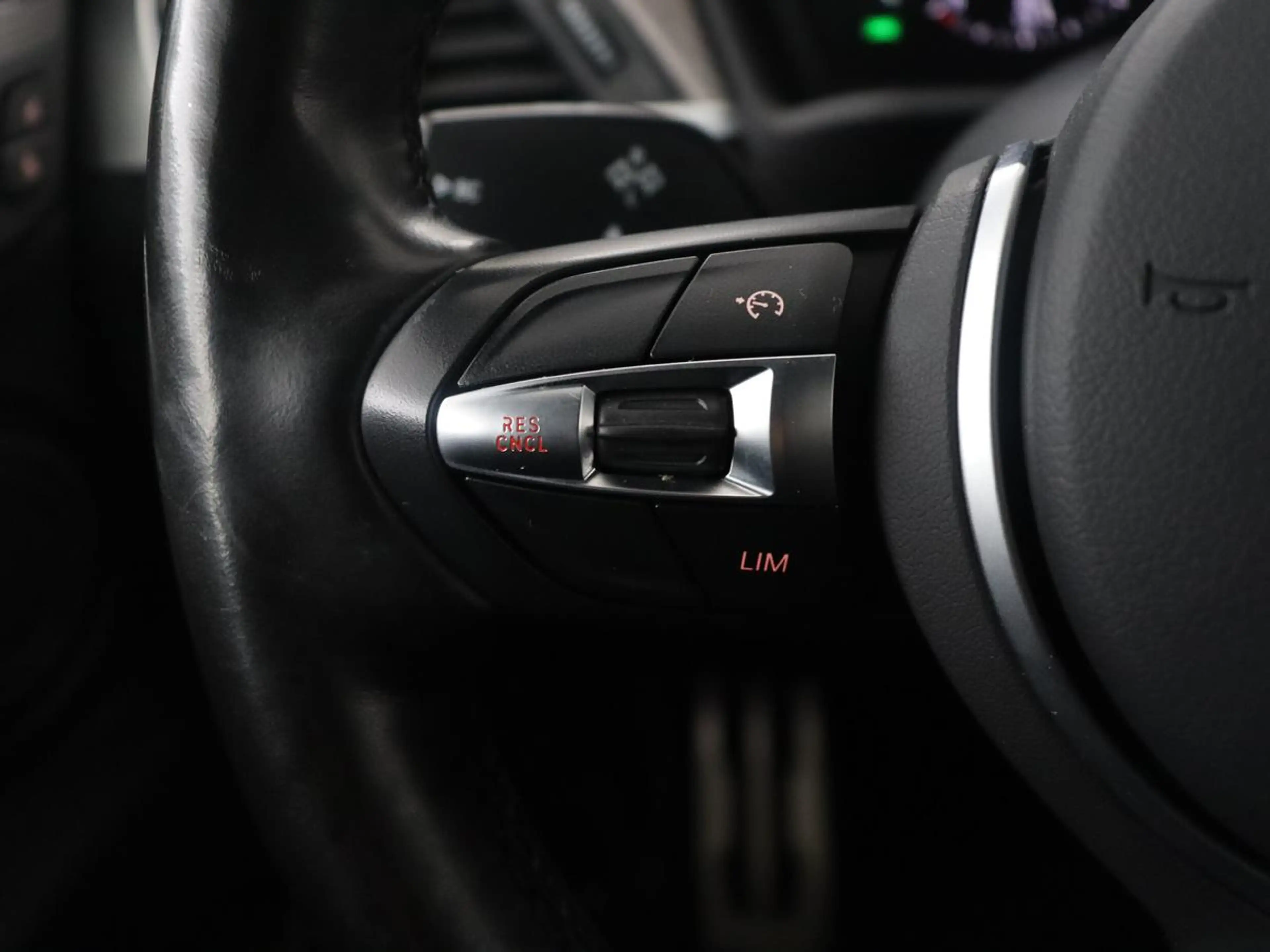 BMW X2 xDrive25e High Executive | Pano-Dak | Stoelverwarm — photo 19