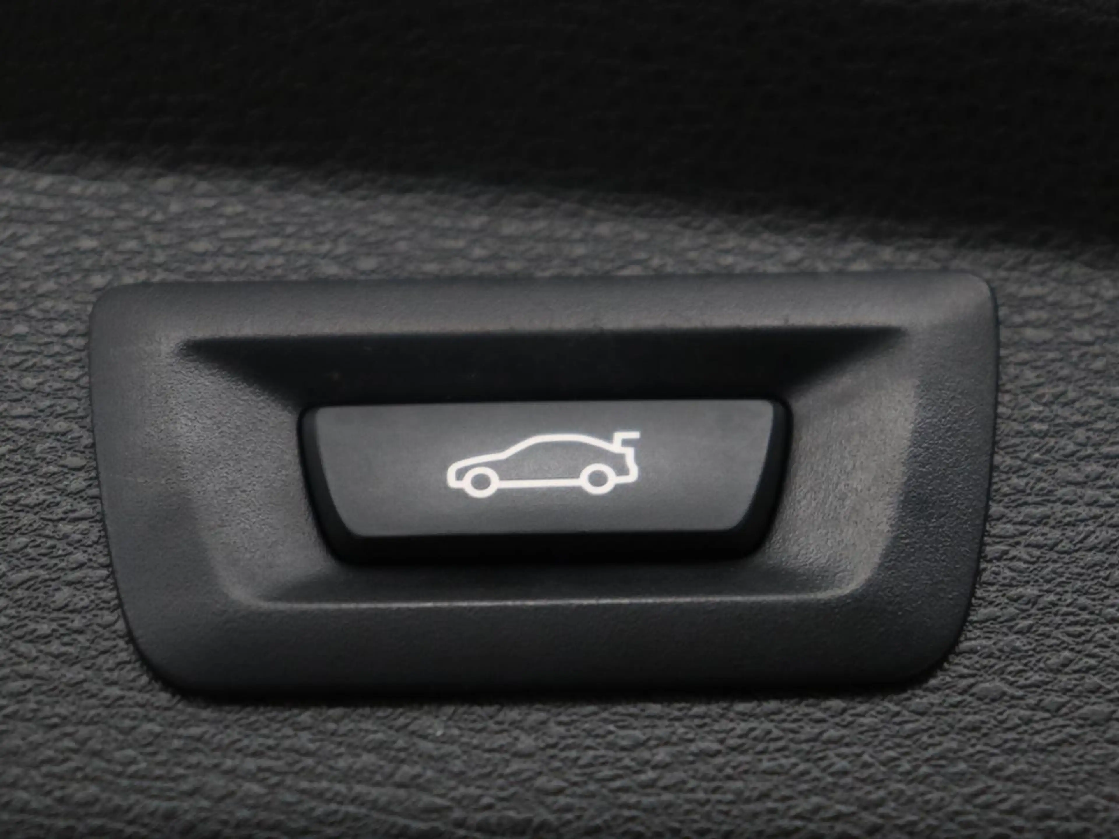 BMW X2 xDrive25e High Executive | Pano-Dak | Stoelverwarm — photo 10