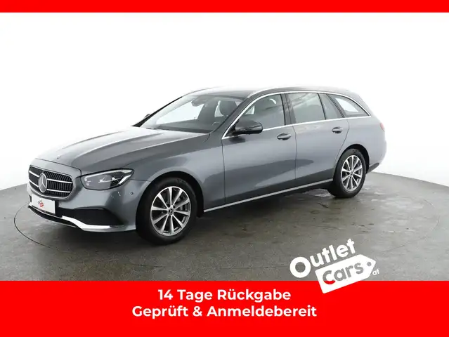 Mercedes-Benz E 220 d 4Mat. T Avant. Aut. CARPLAY+AHK+LED+LEDER