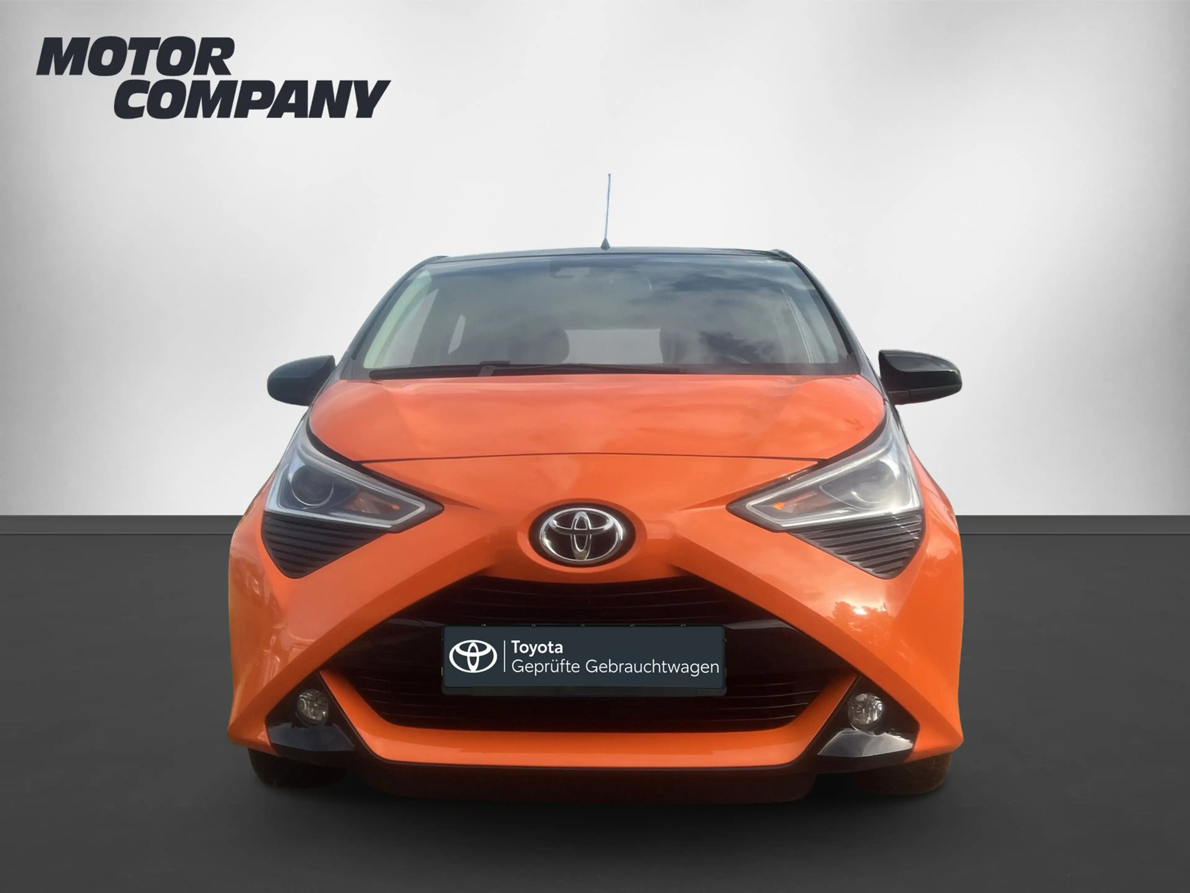 Toyota Aygo 1,0 Benzin 5-Gang 5Trg x-cite Ausstattung — photo 6