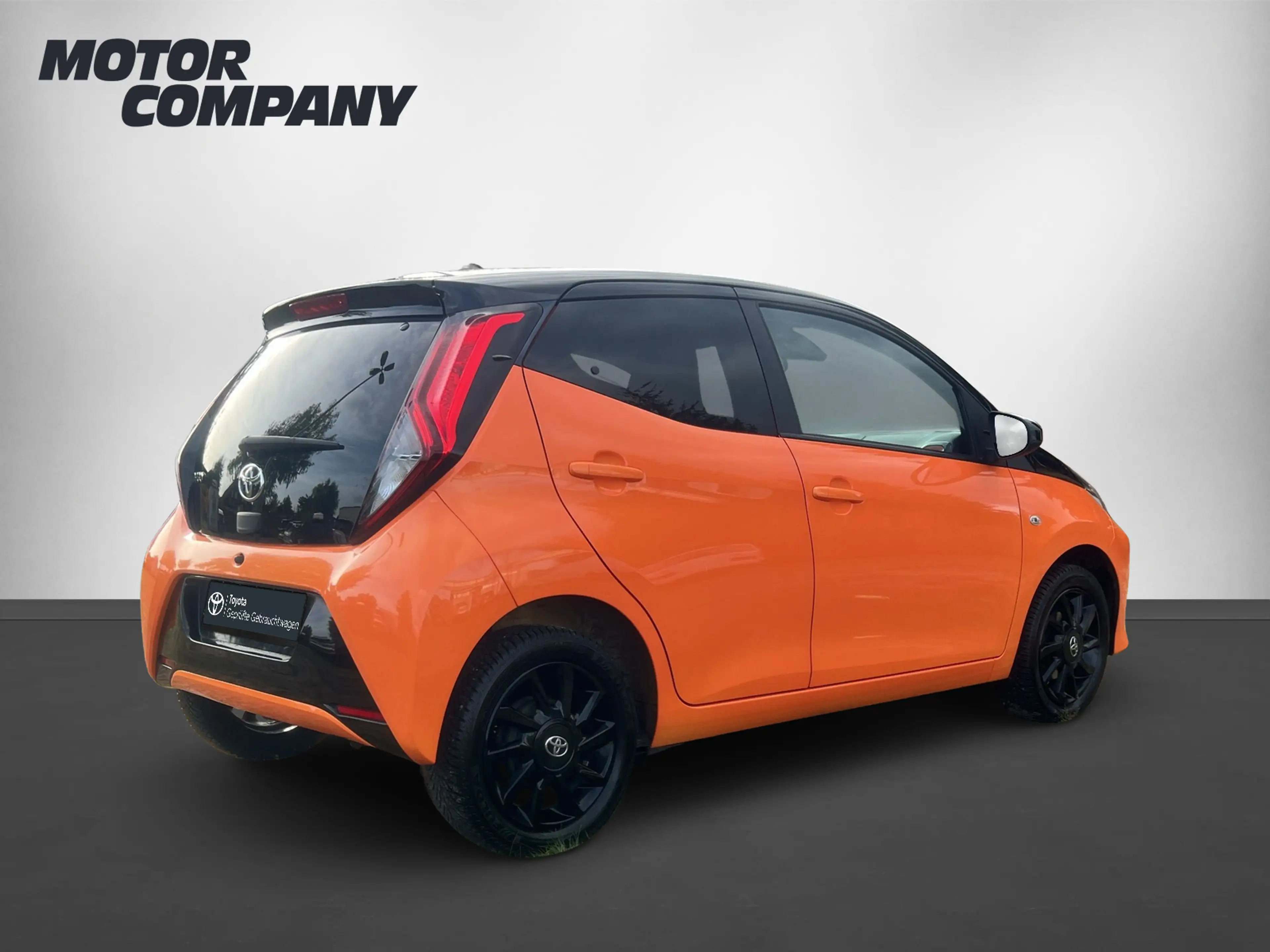 Toyota Aygo 1,0 Benzin 5-Gang 5Trg x-cite Ausstattung — photo 2