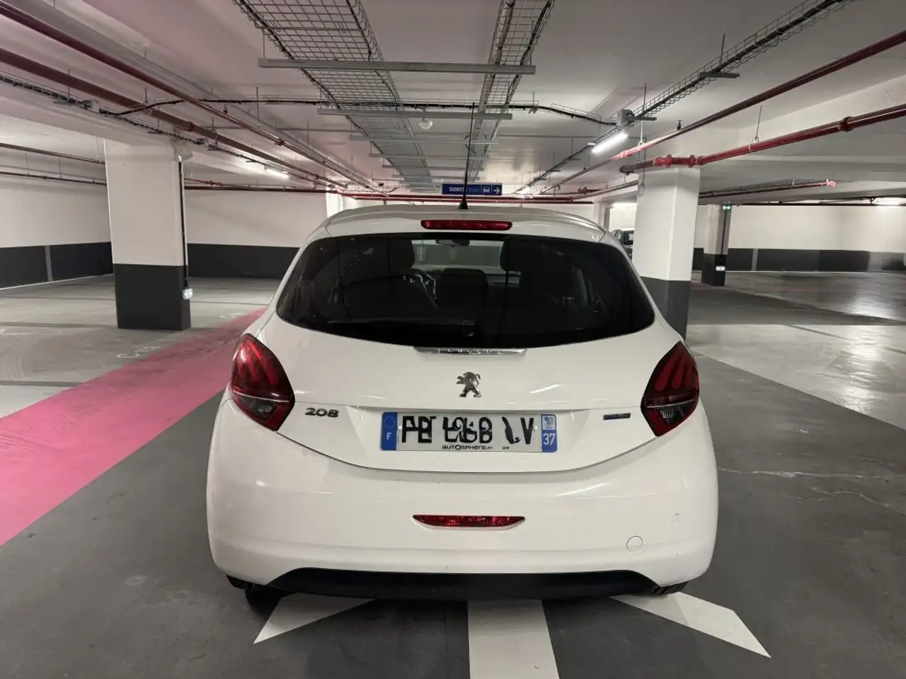 Peugeot 208 208 — photo 7