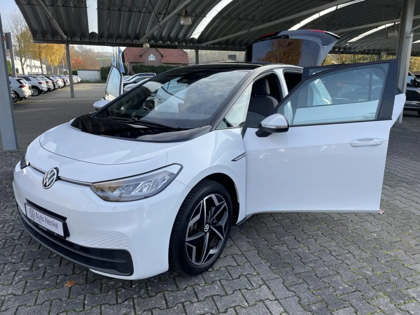 Volkswagen ID.3 Pro 58 kWh Zins ab 1,99% möglich PDC + KLIMA + NA Blanc - 2