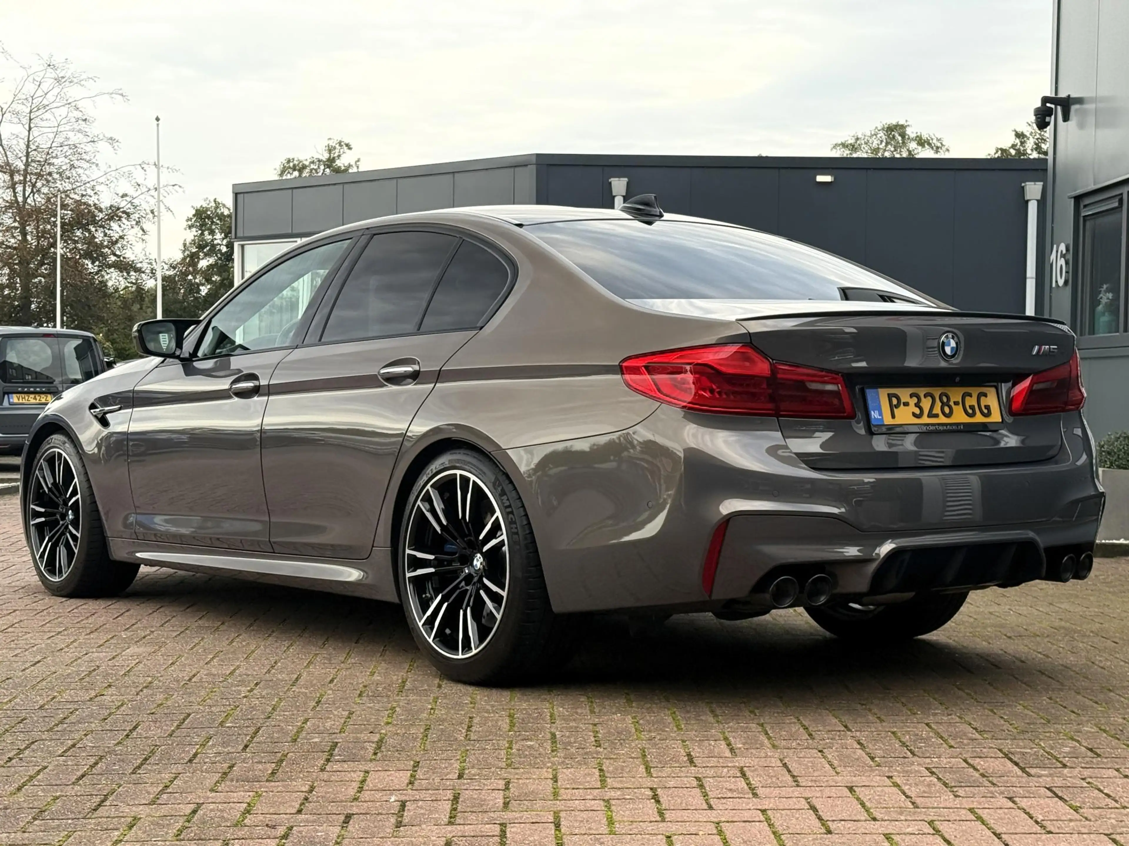 BMW M5 5-serie / 2de eigenaar / individual — photo 2